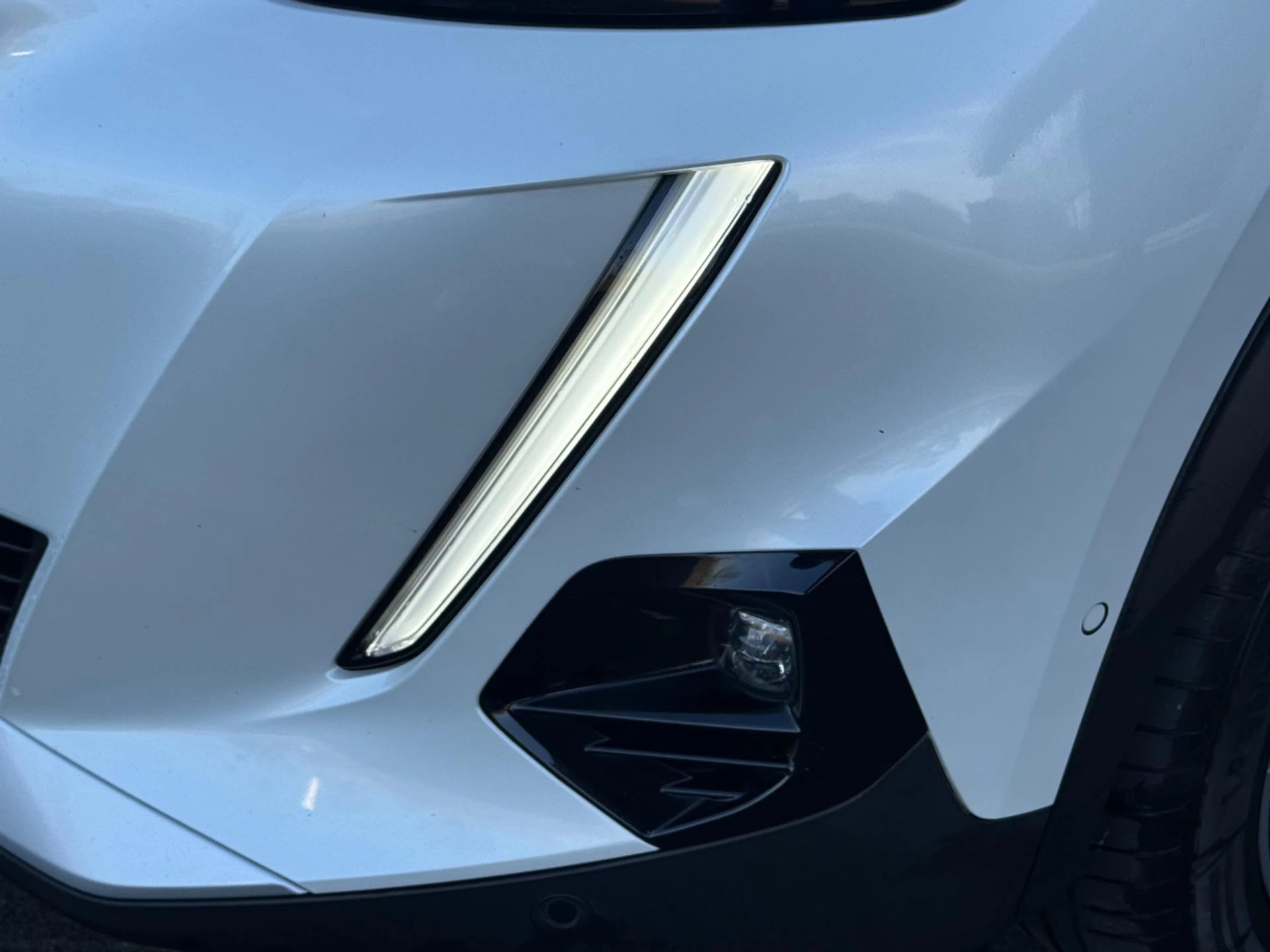 Hoofdafbeelding Peugeot e-2008