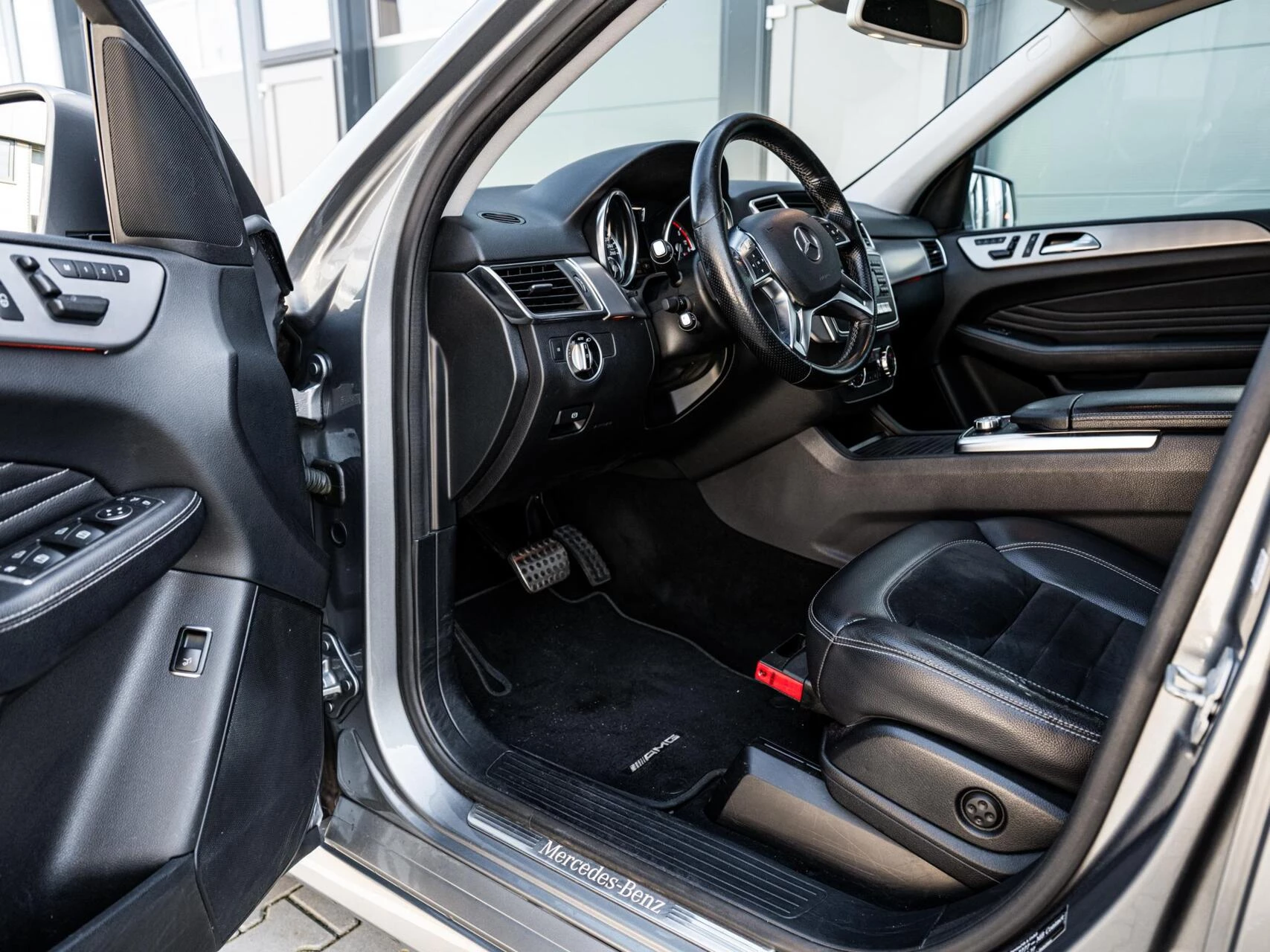 Hoofdafbeelding Mercedes-Benz M-Klasse