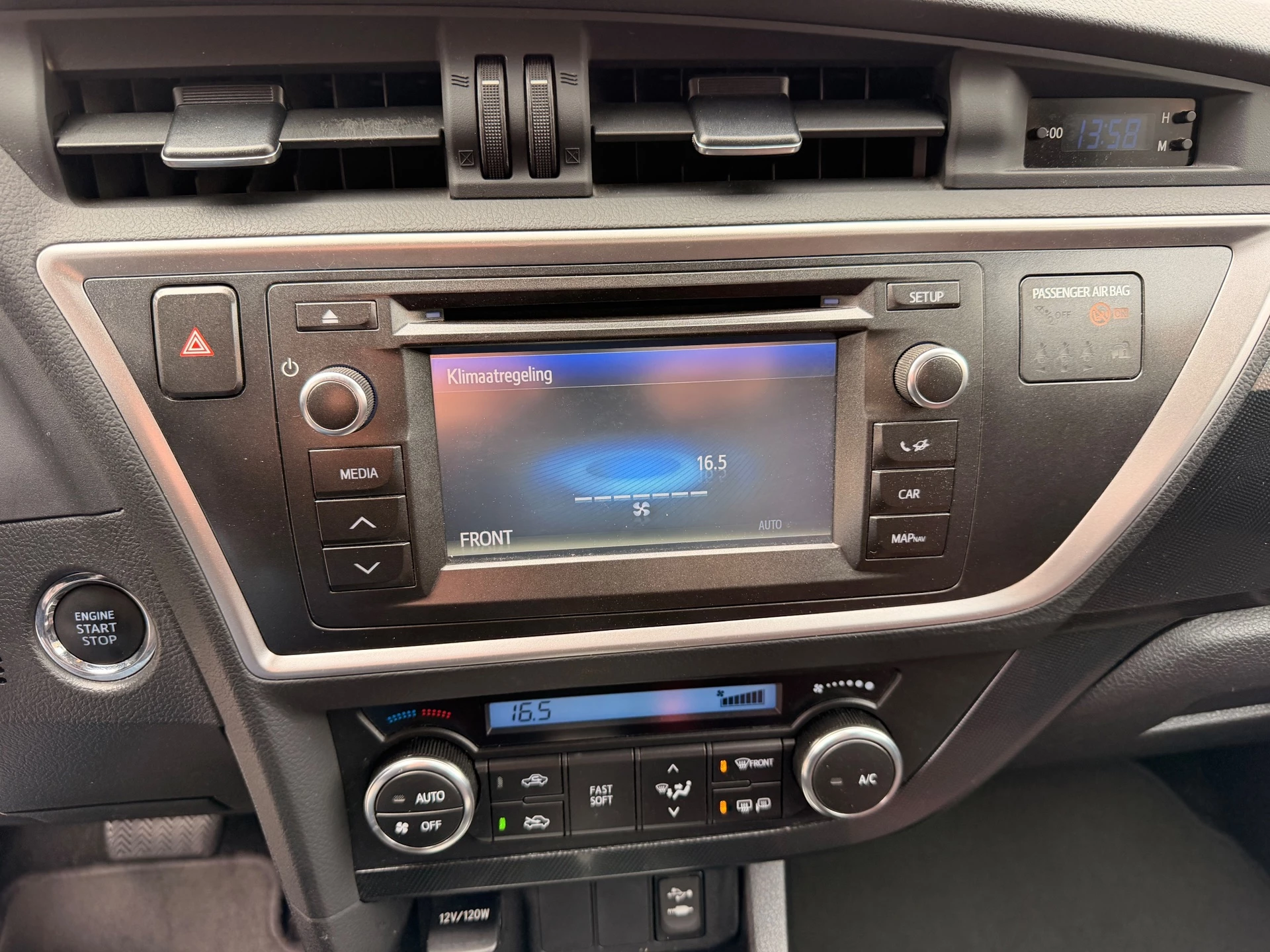 Hoofdafbeelding Toyota Auris