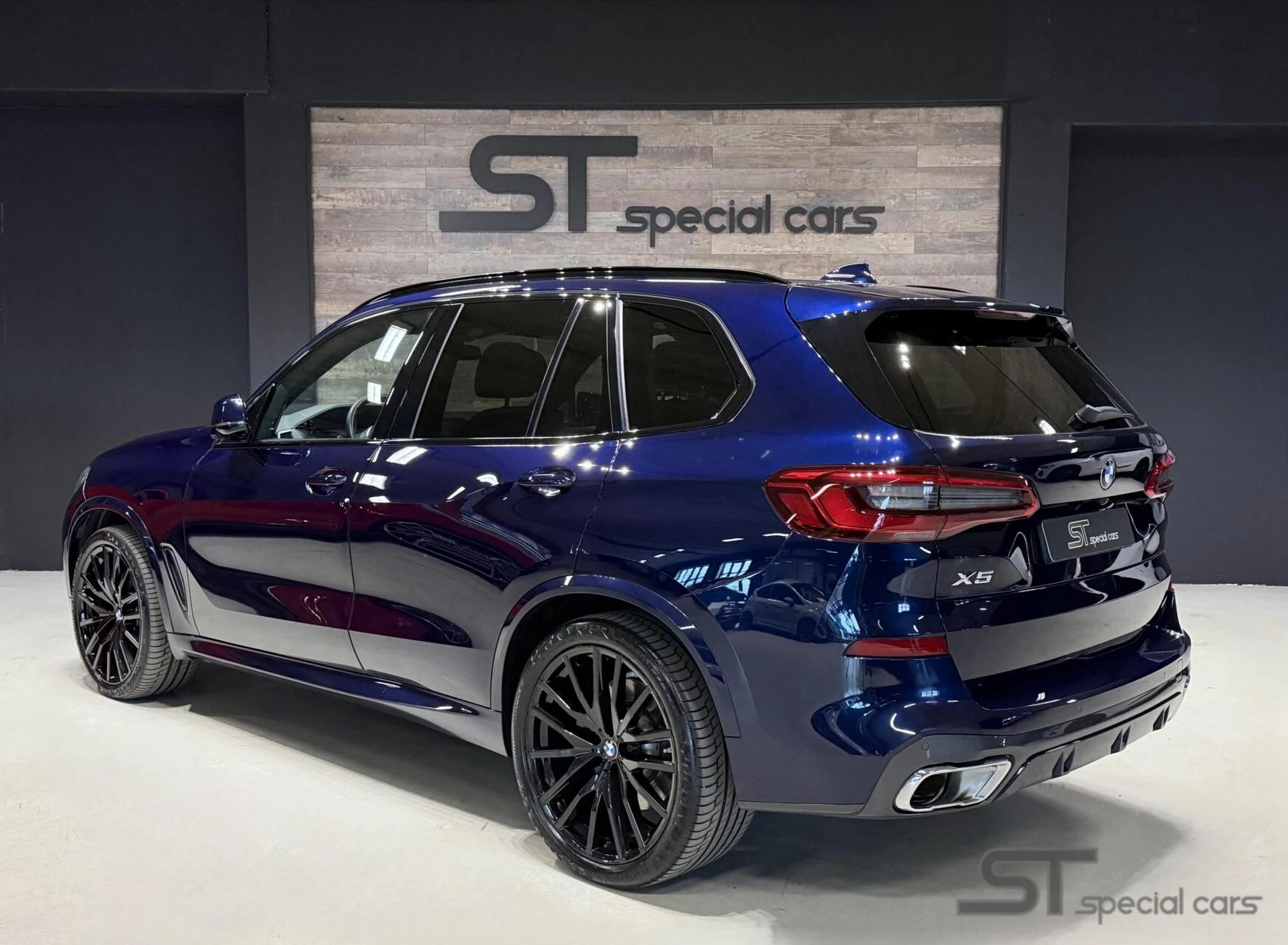 Hoofdafbeelding BMW X5