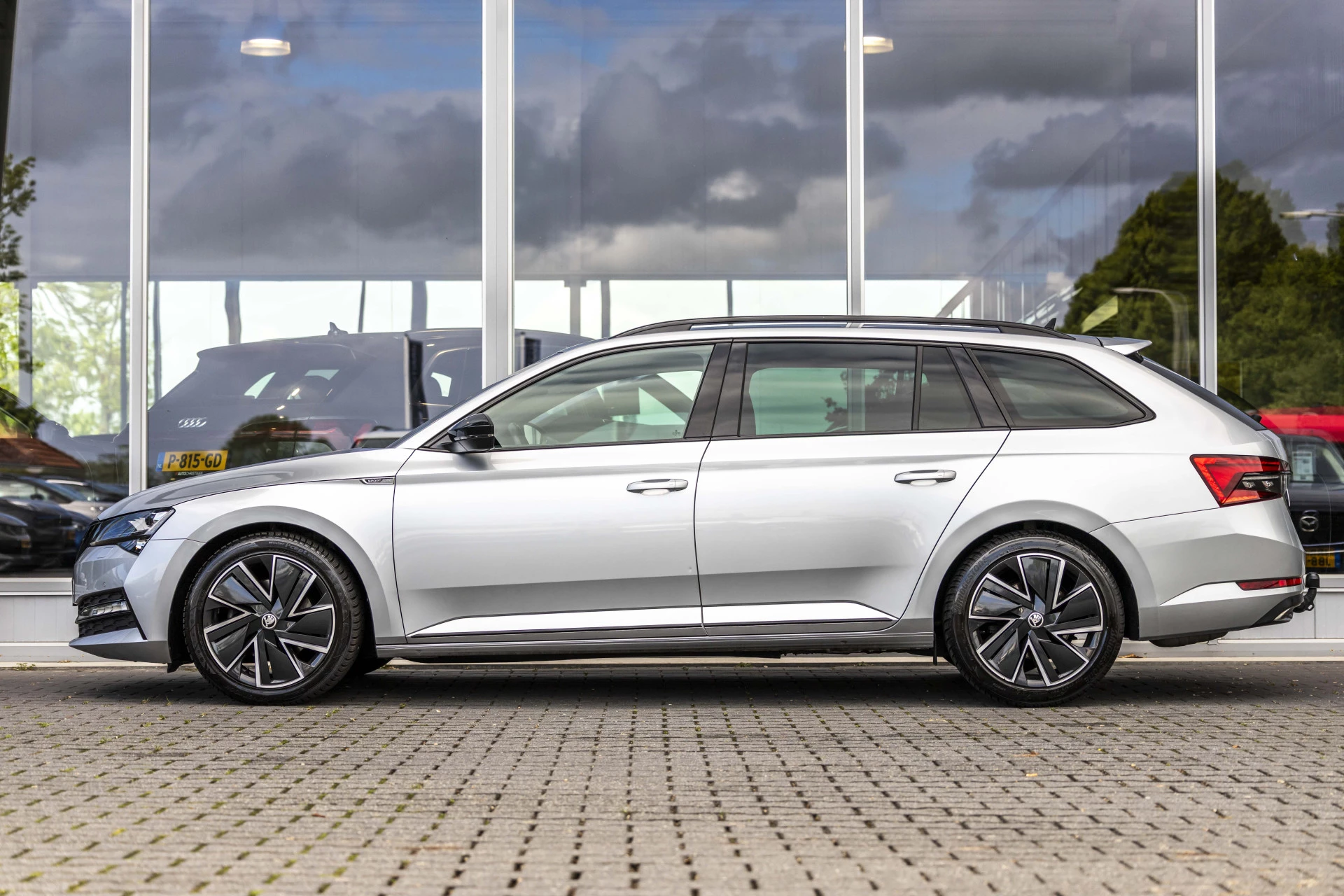 Hoofdafbeelding Škoda Superb