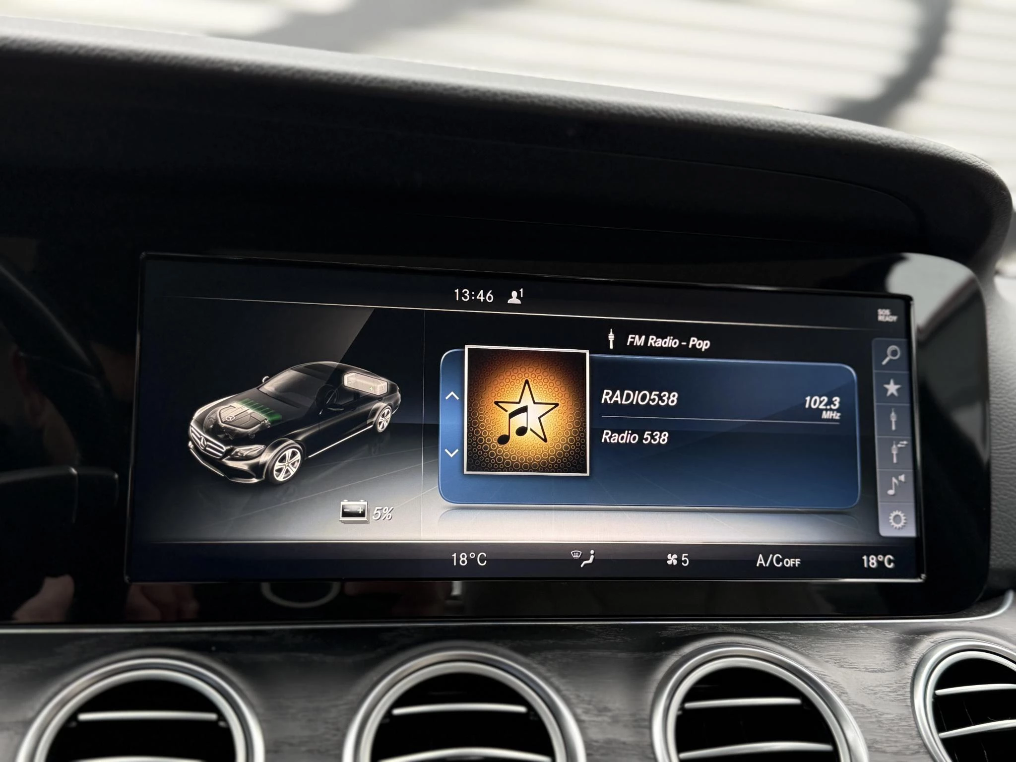 Hoofdafbeelding Mercedes-Benz E-Klasse