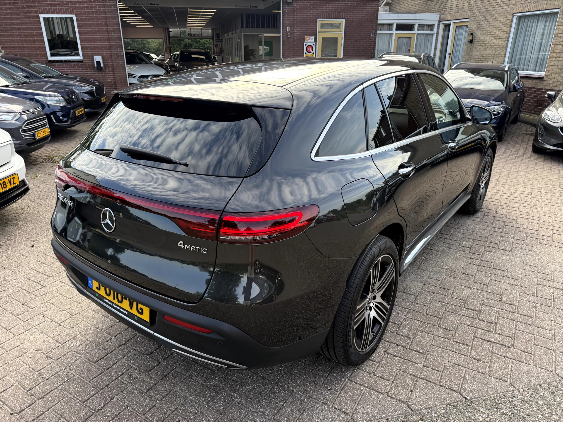 Hoofdafbeelding Mercedes-Benz EQC