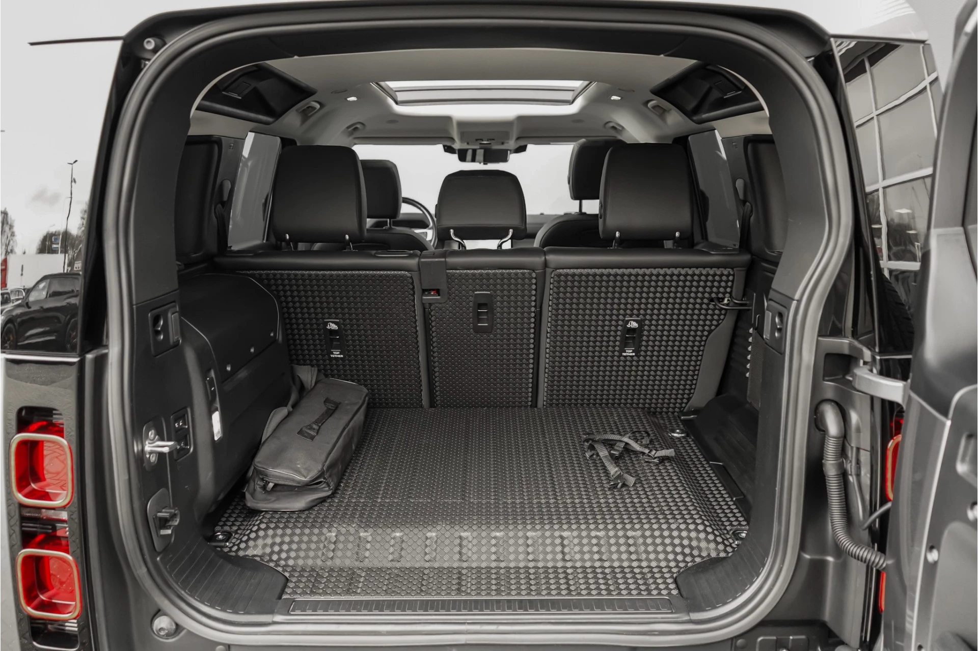 Hoofdafbeelding Land Rover Defender