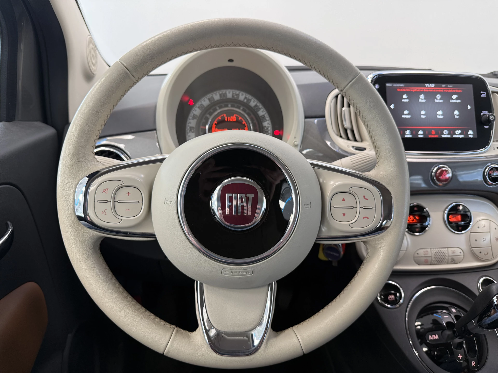 Hoofdafbeelding Fiat 500C