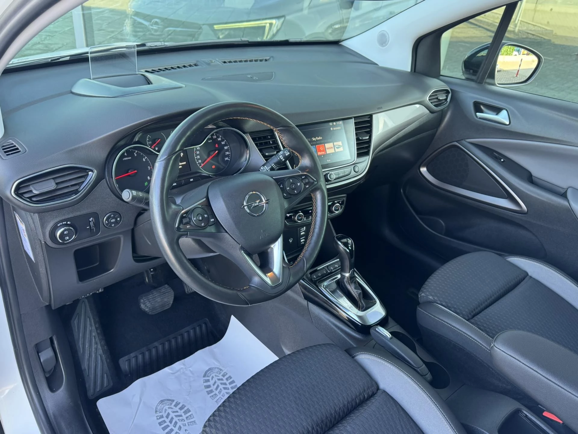 Hoofdafbeelding Opel Crossland X
