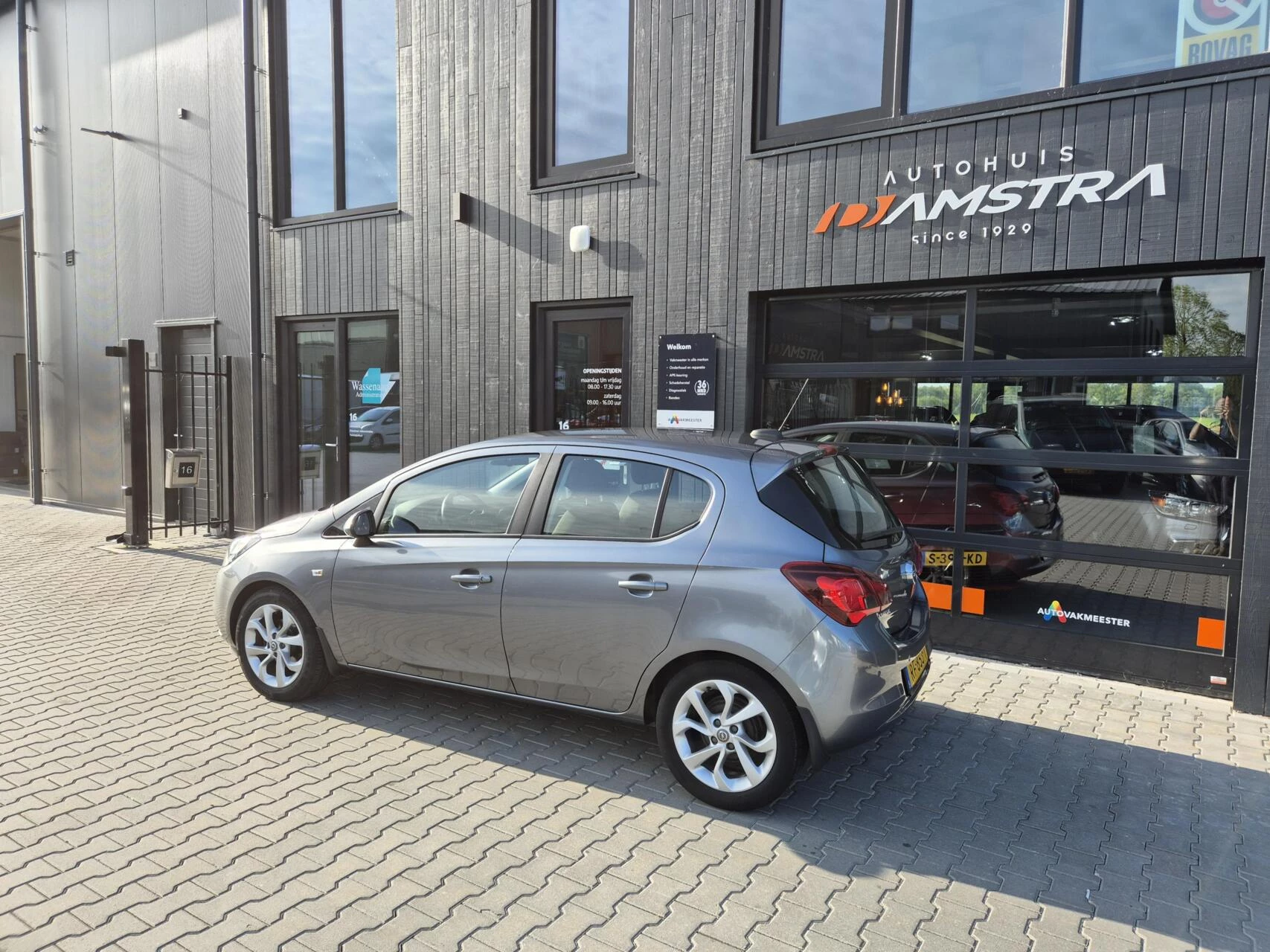 Hoofdafbeelding Opel Corsa