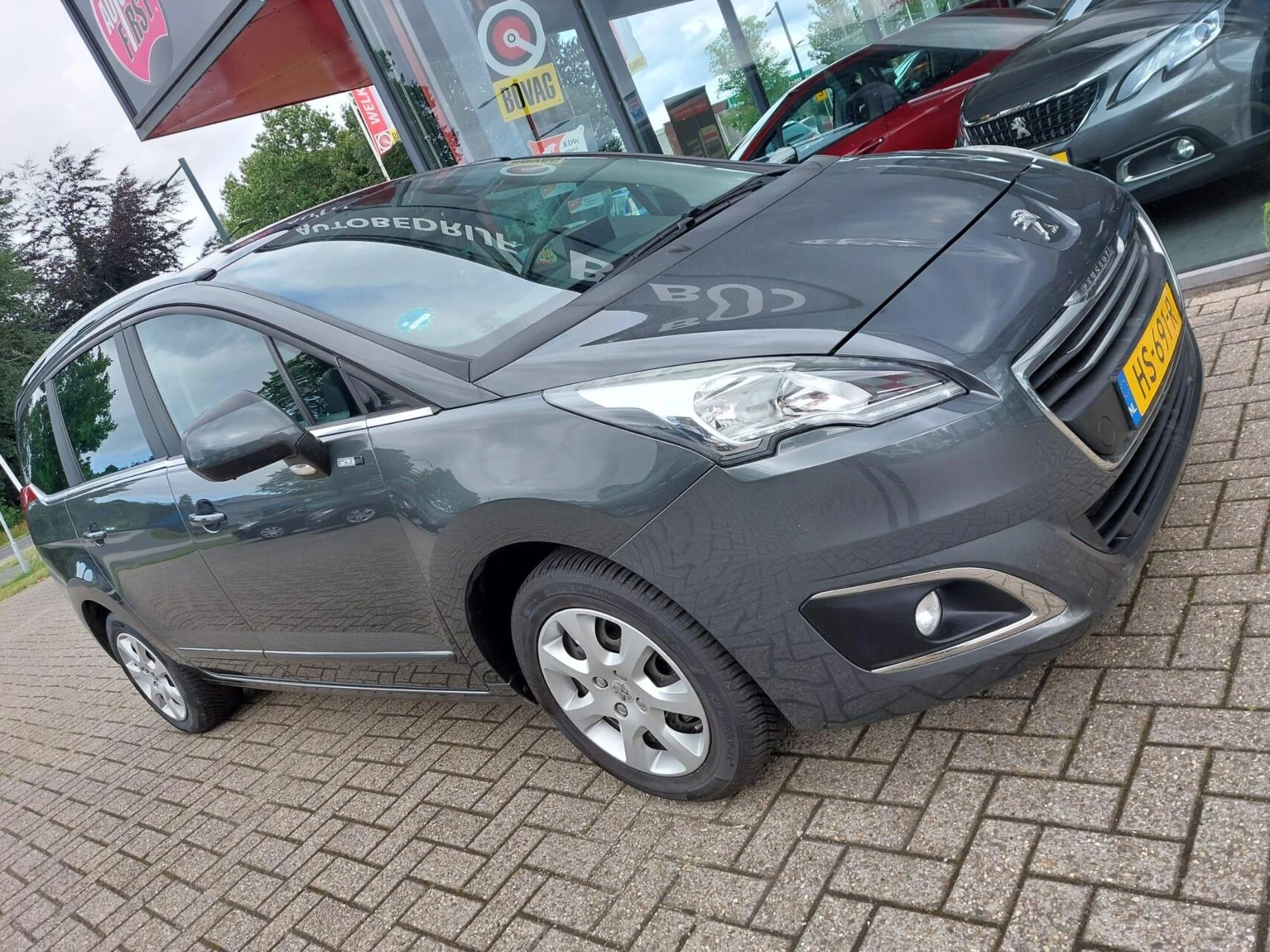 Hoofdafbeelding Peugeot 5008