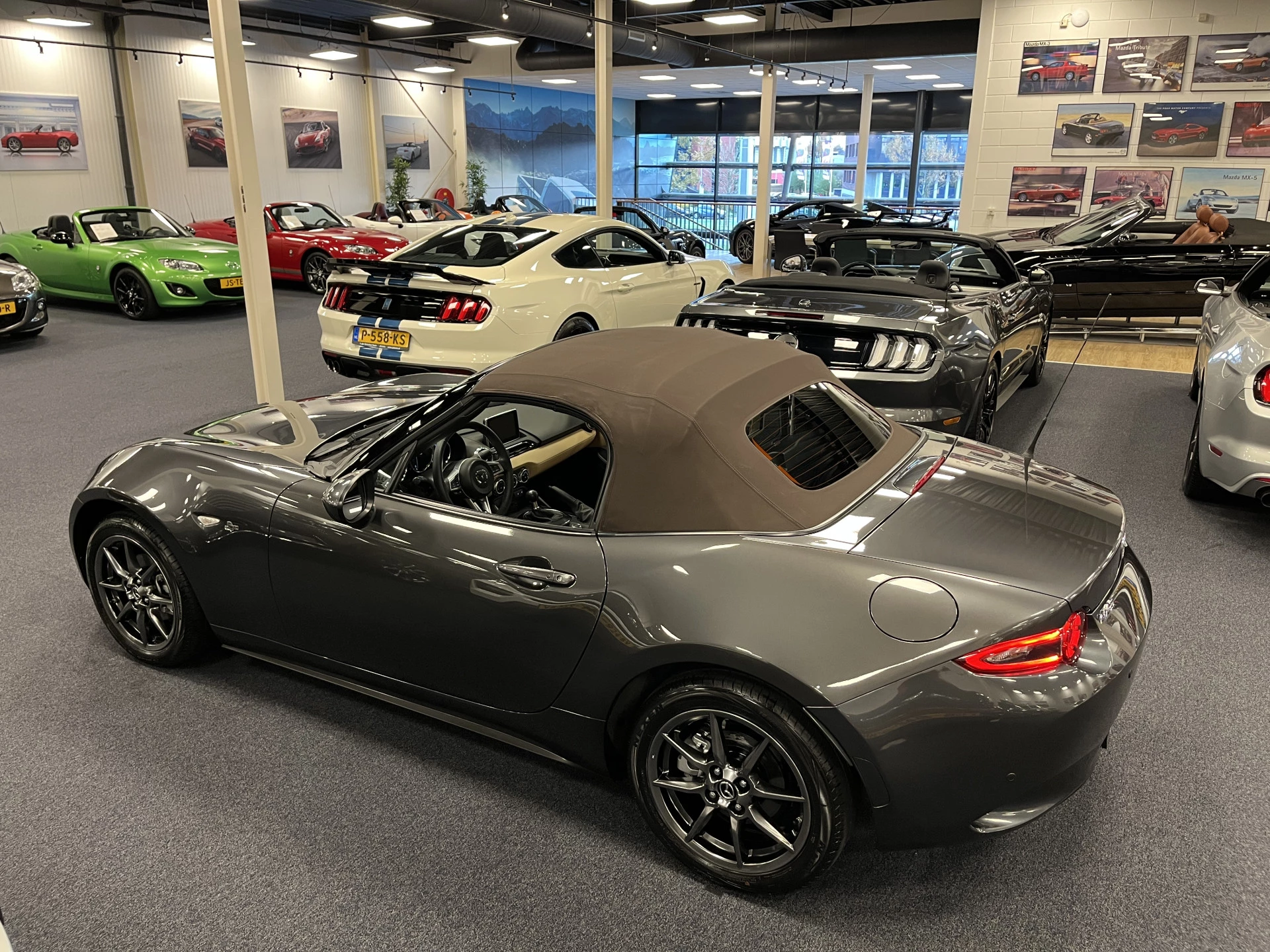 Hoofdafbeelding Mazda MX-5