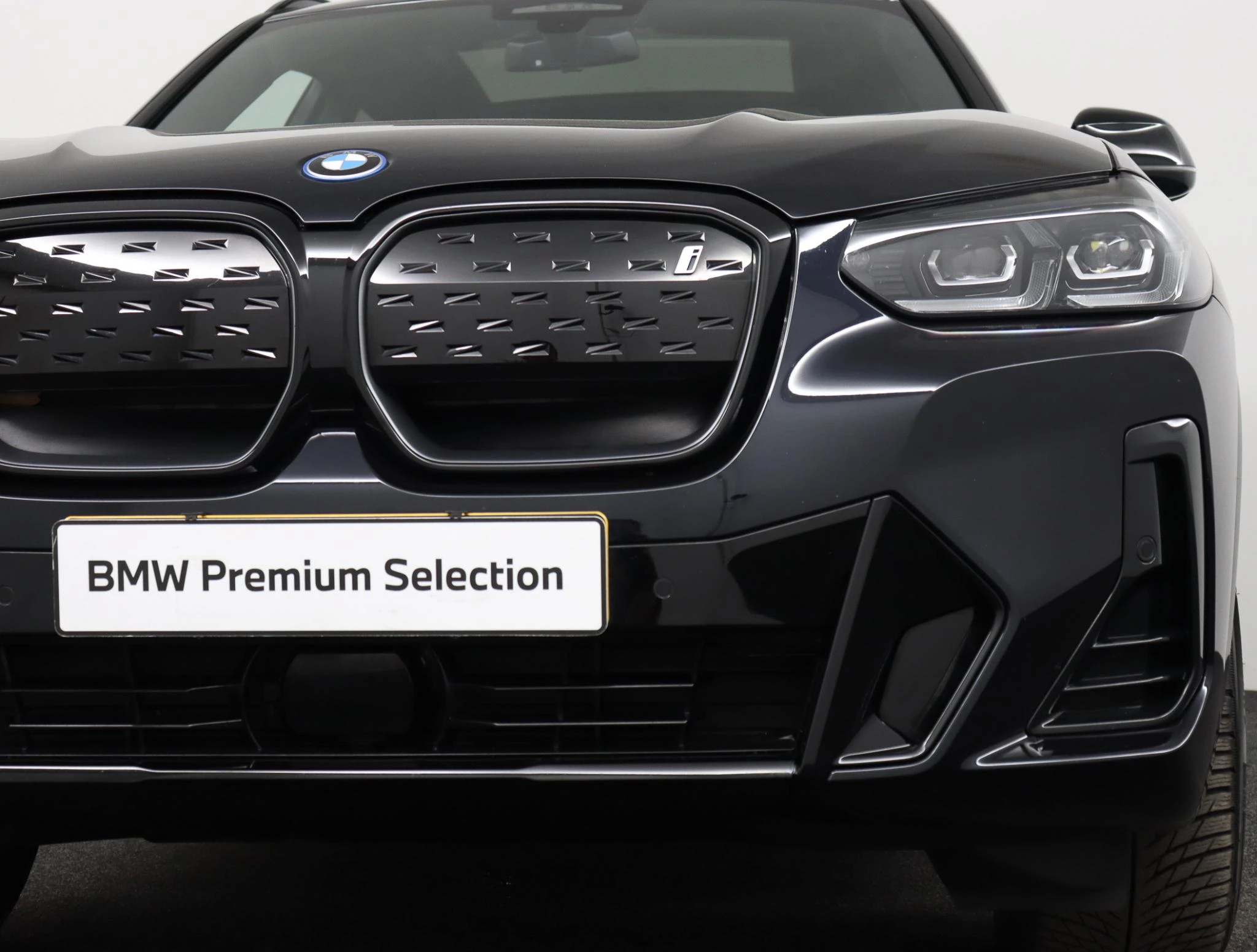 Hoofdafbeelding BMW iX3