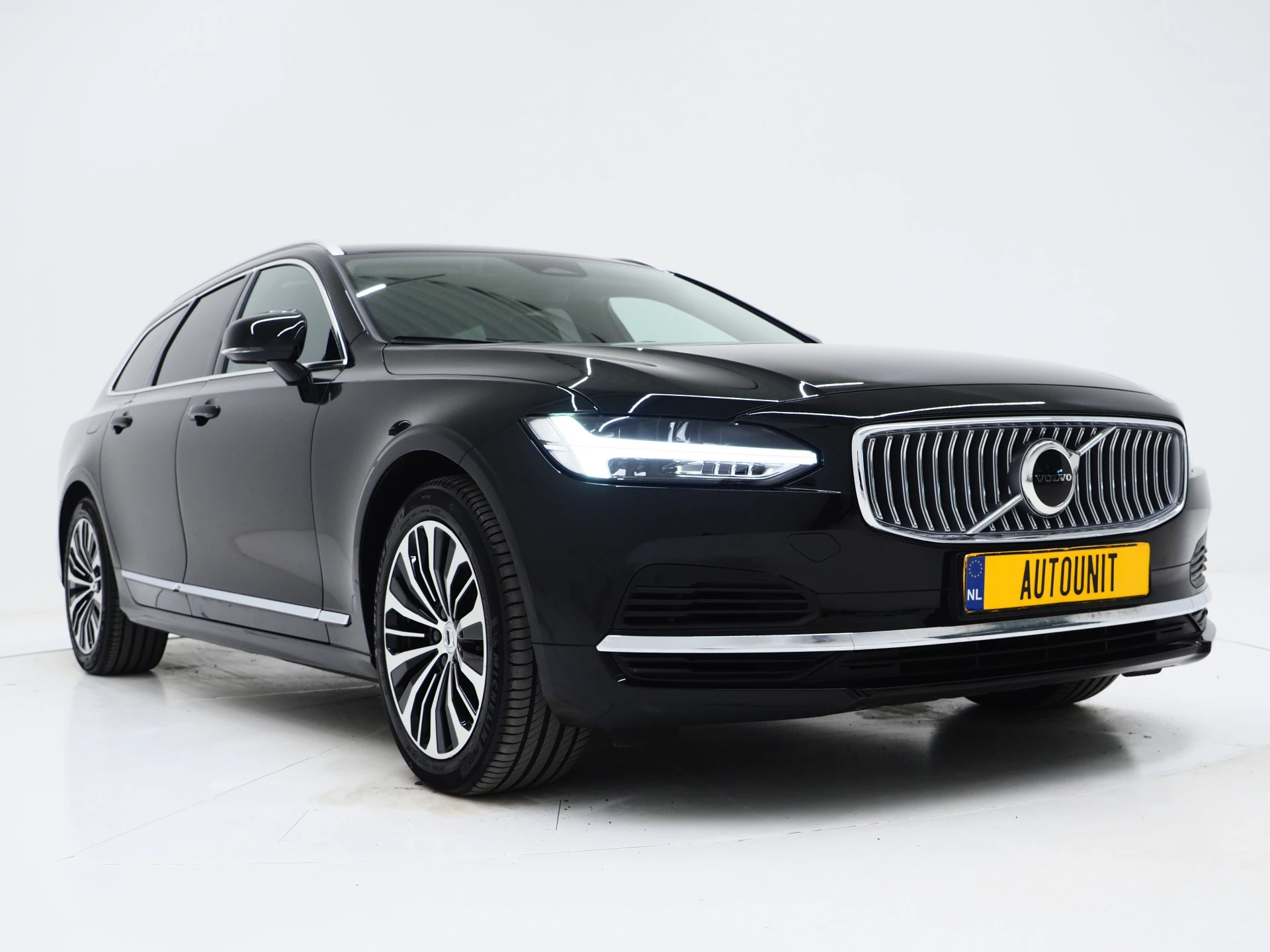 Hoofdafbeelding Volvo V90
