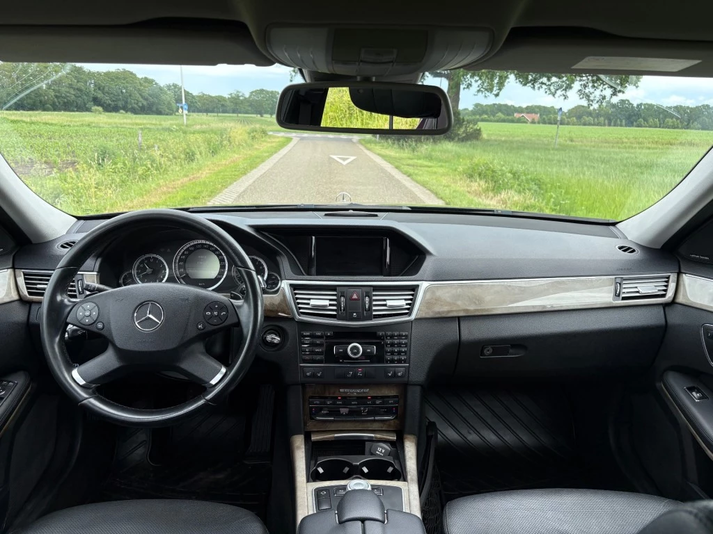 Hoofdafbeelding Mercedes-Benz E-Klasse