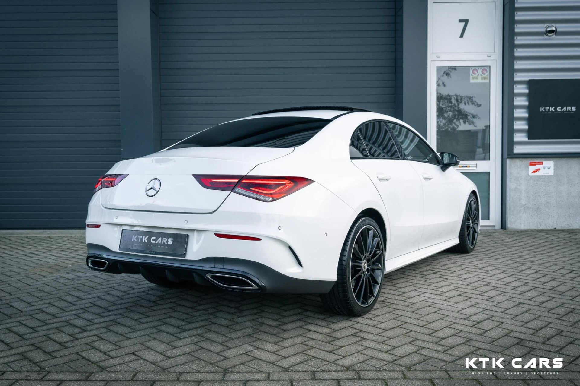 Hoofdafbeelding Mercedes-Benz CLA