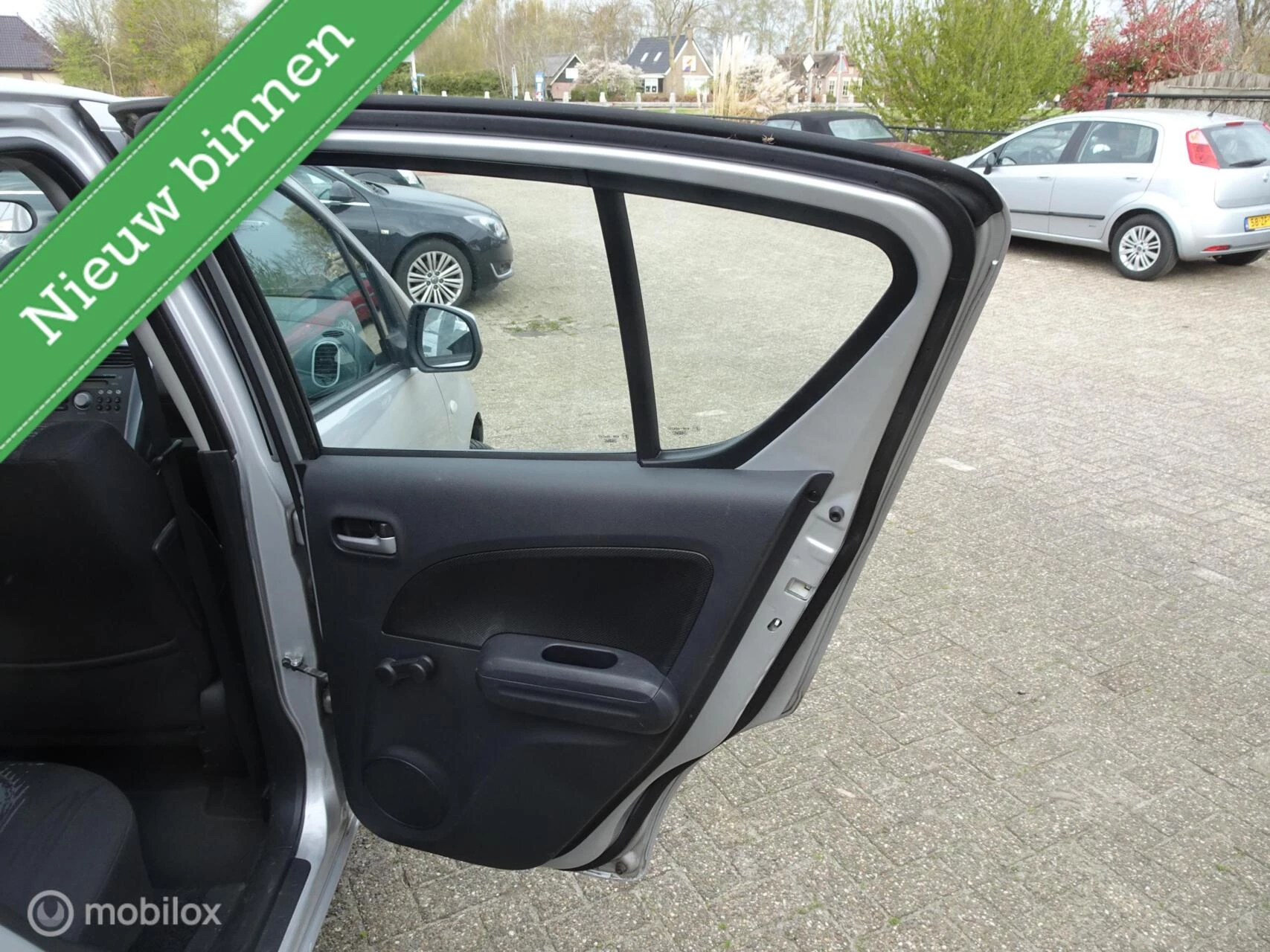 Hoofdafbeelding Opel Agila