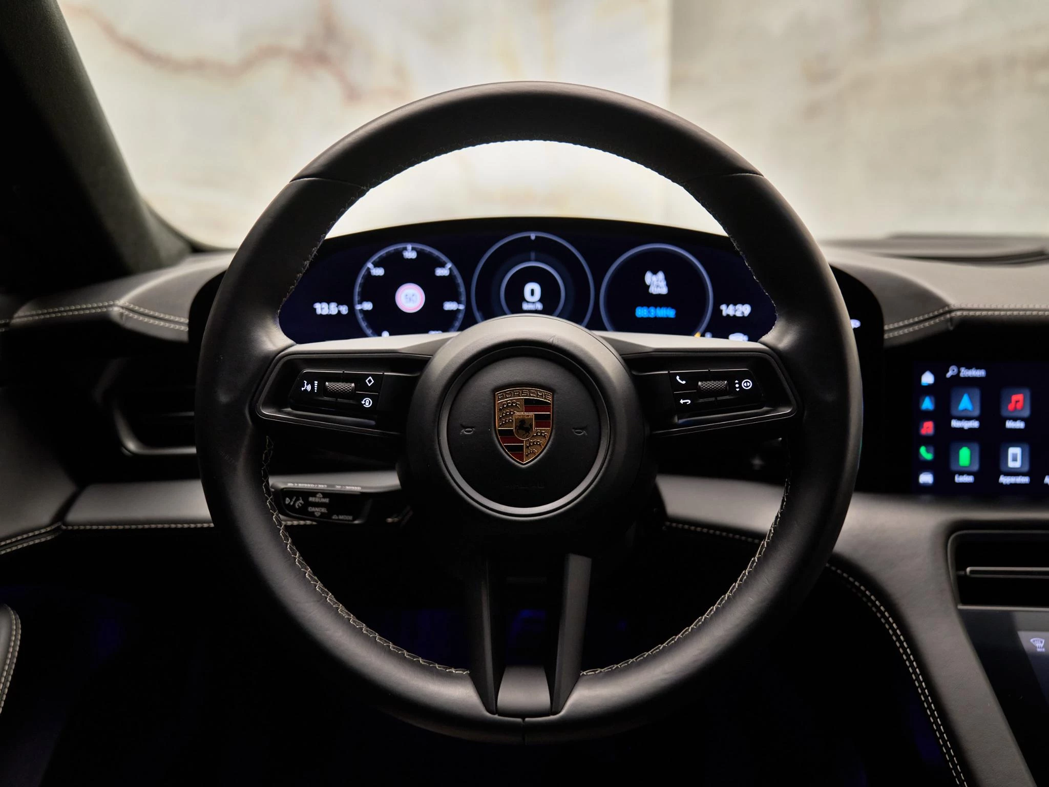 Hoofdafbeelding Porsche Taycan