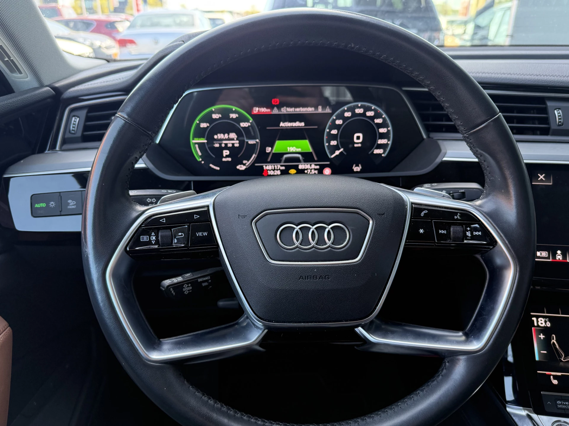 Hoofdafbeelding Audi e-tron