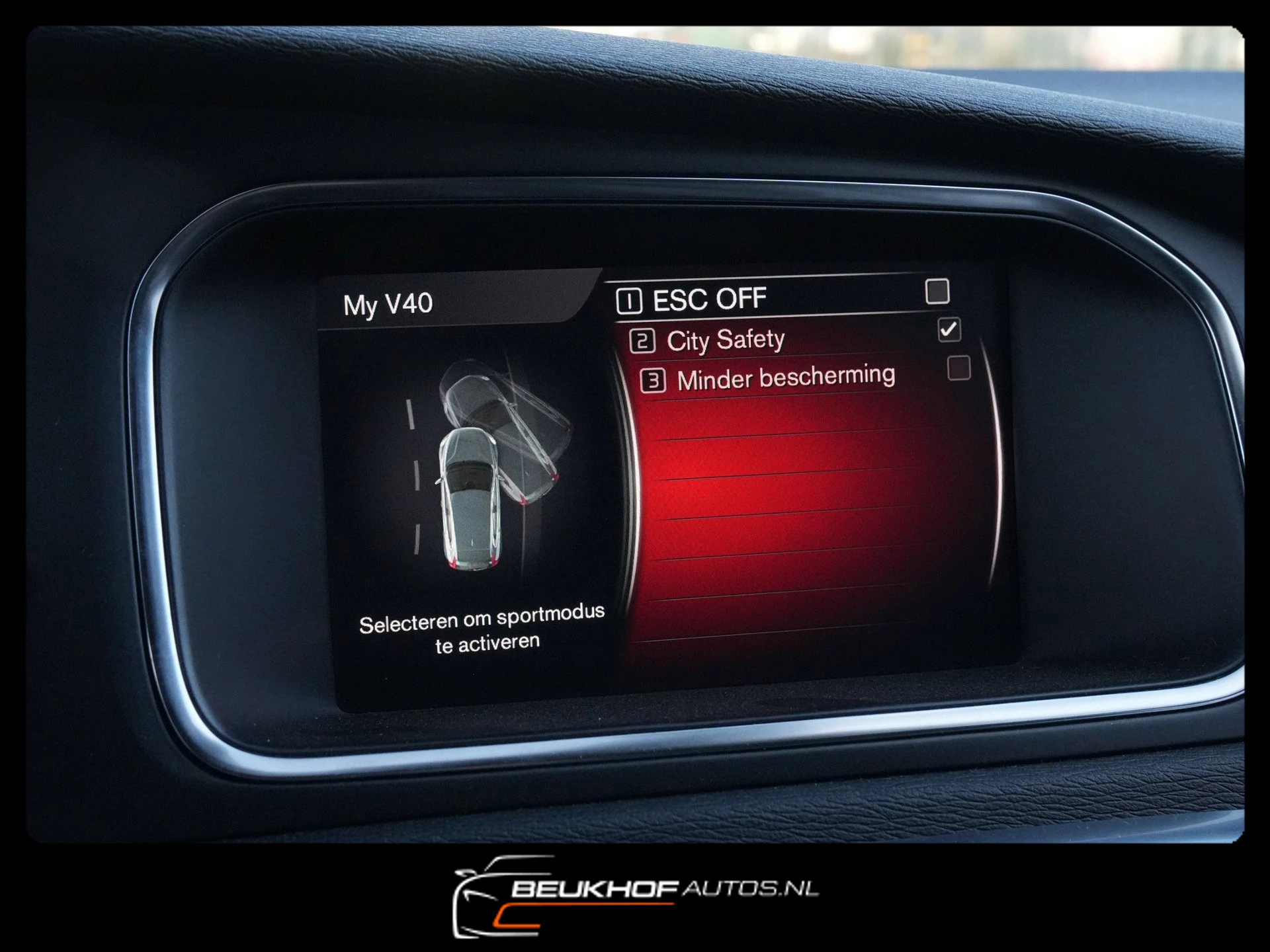 Hoofdafbeelding Volvo V40