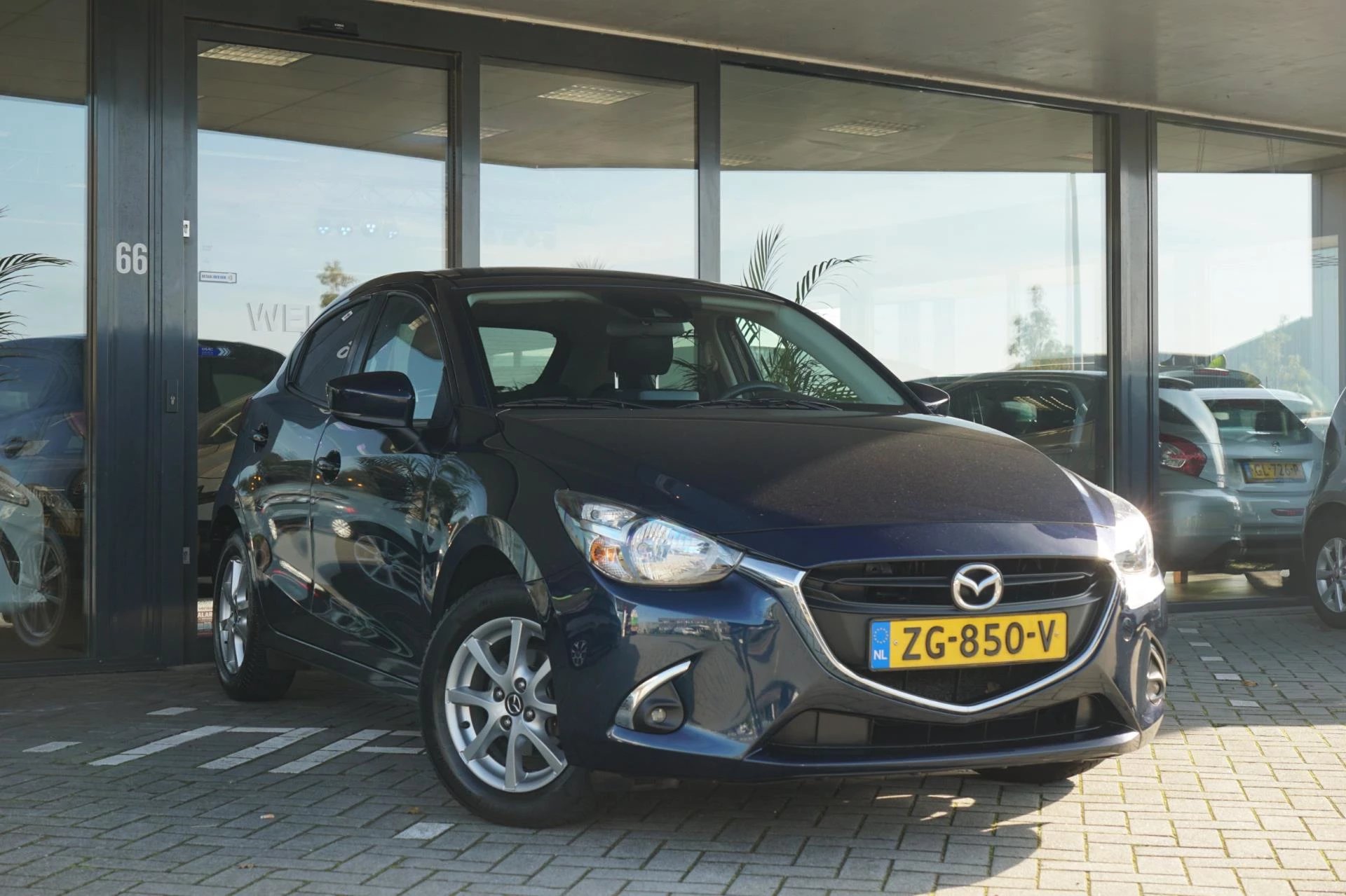 Hoofdafbeelding Mazda 2