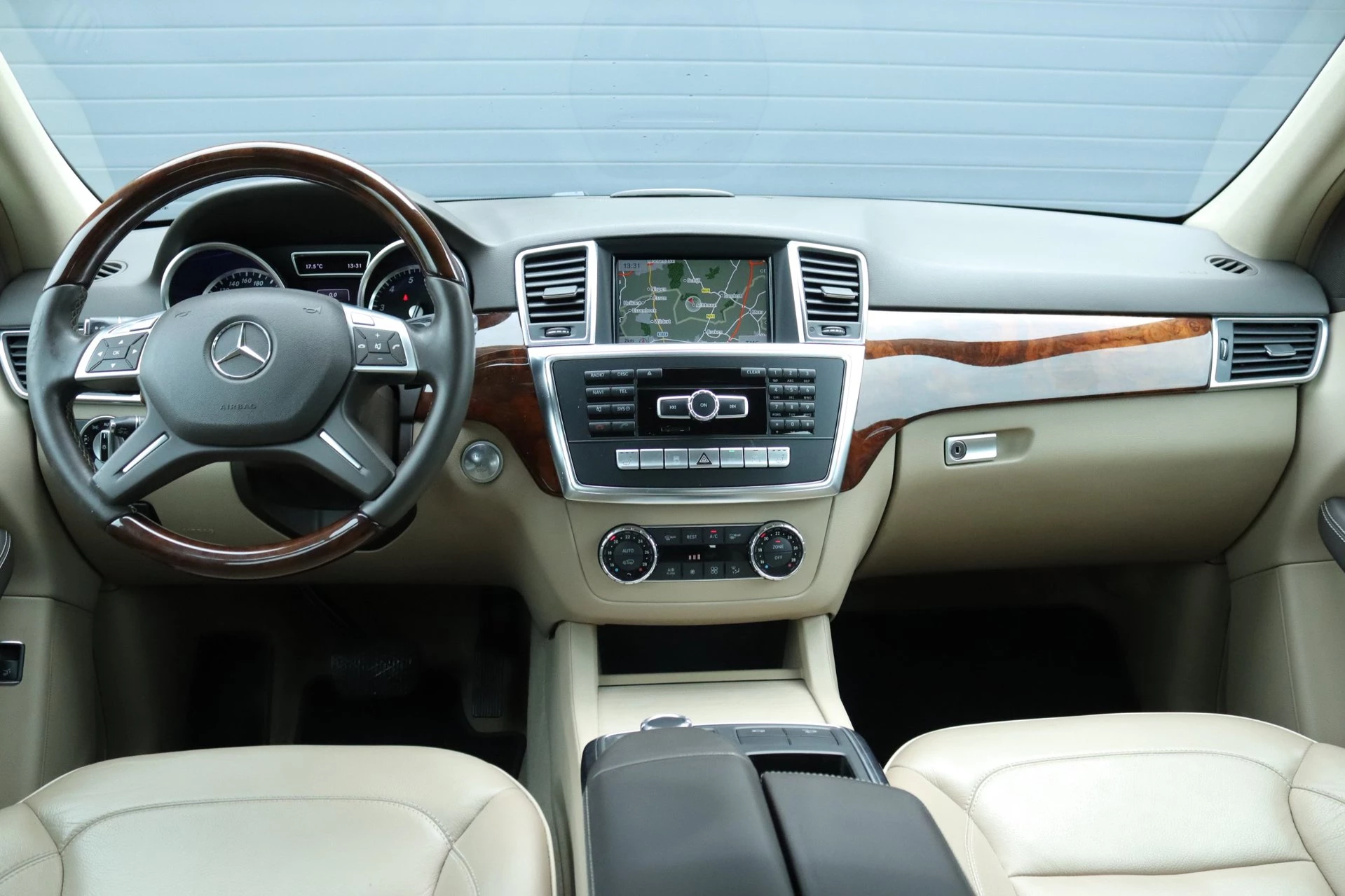 Hoofdafbeelding Mercedes-Benz M-Klasse