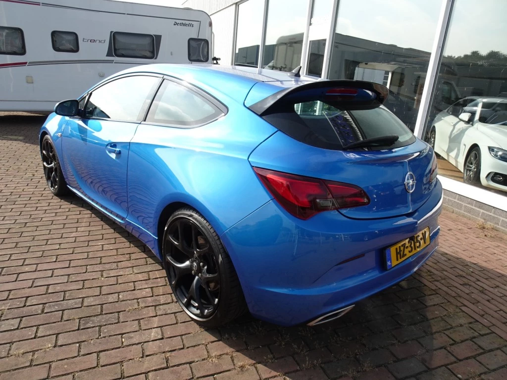 Hoofdafbeelding Opel Astra