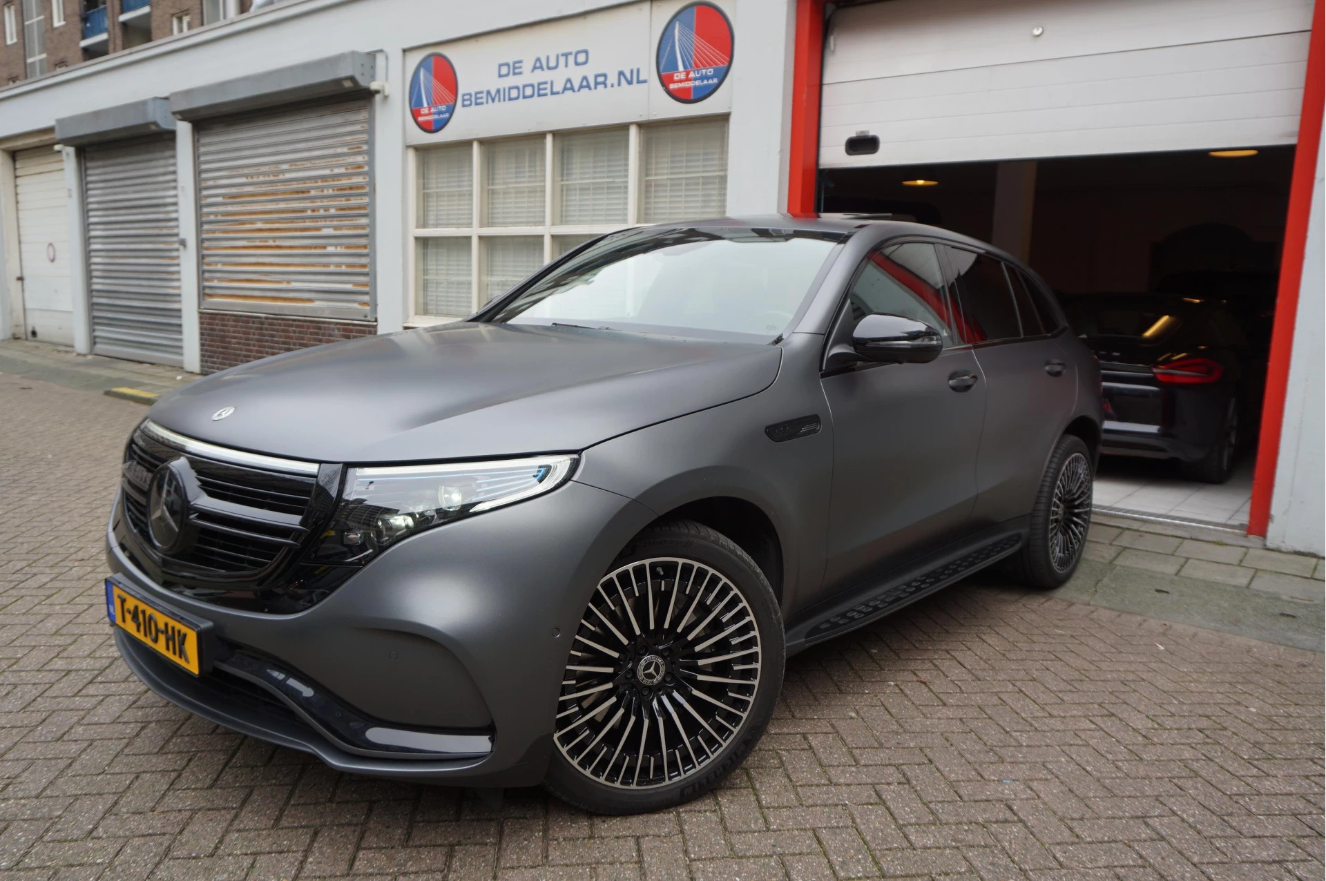 Hoofdafbeelding Mercedes-Benz EQC