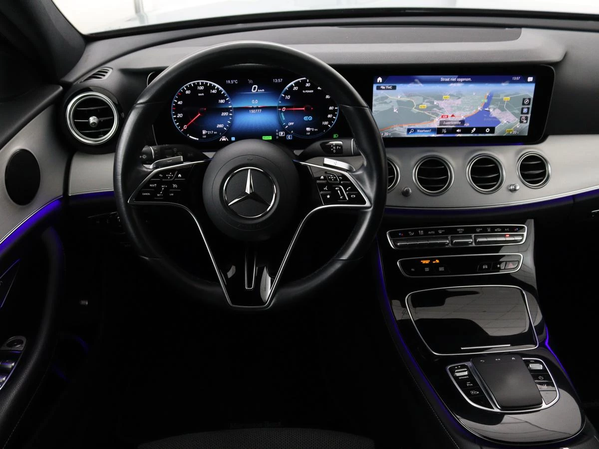 Hoofdafbeelding Mercedes-Benz E-Klasse