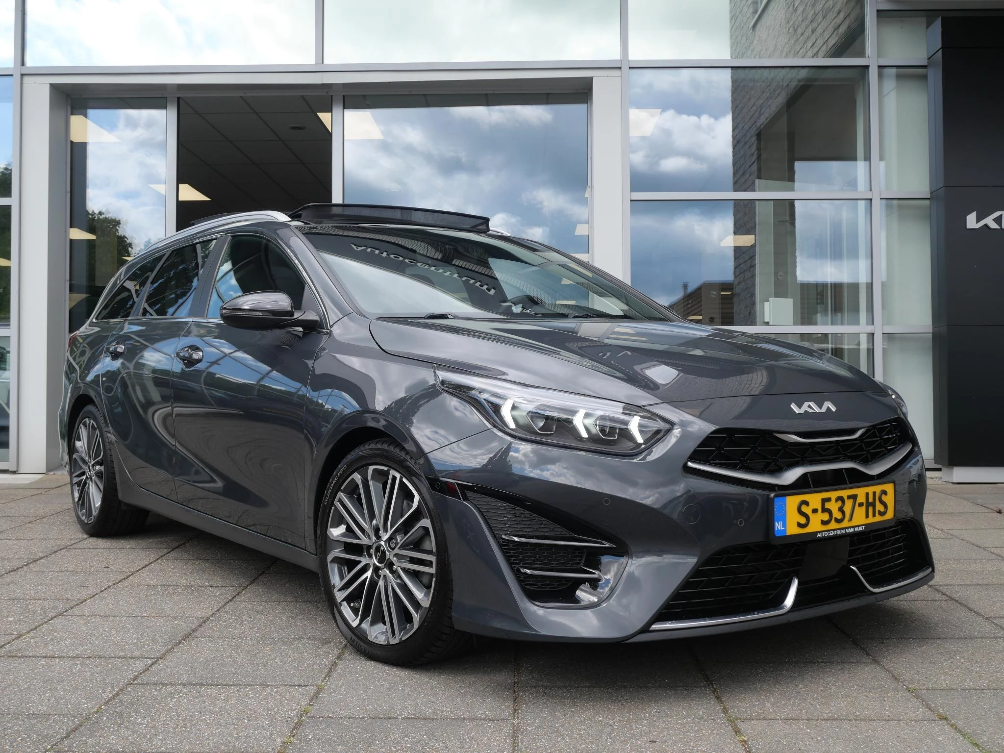 Hoofdafbeelding Kia Ceed Sportswagon