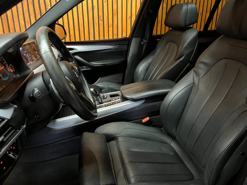 Hoofdafbeelding BMW X5
