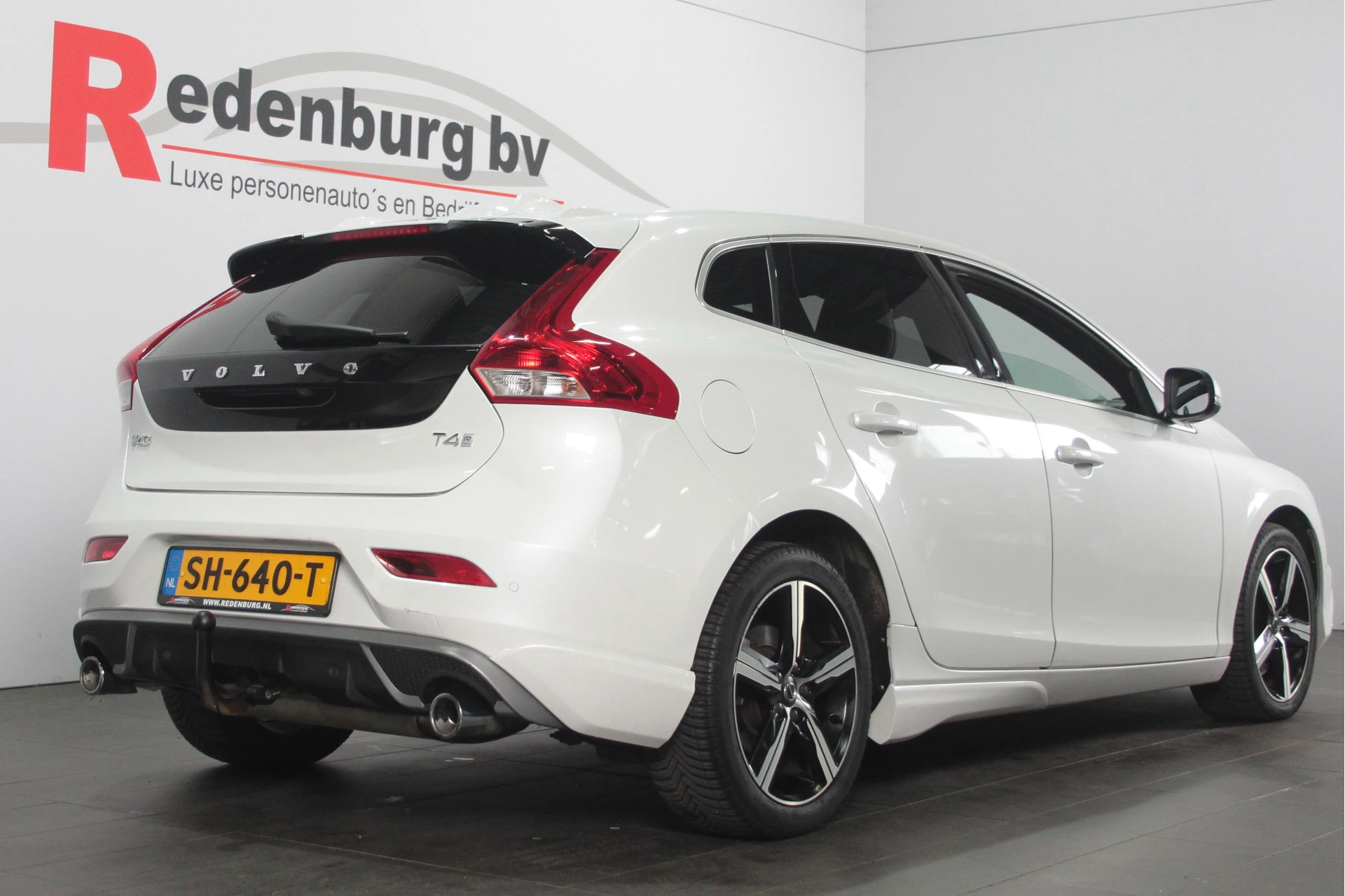 Hoofdafbeelding Volvo V40