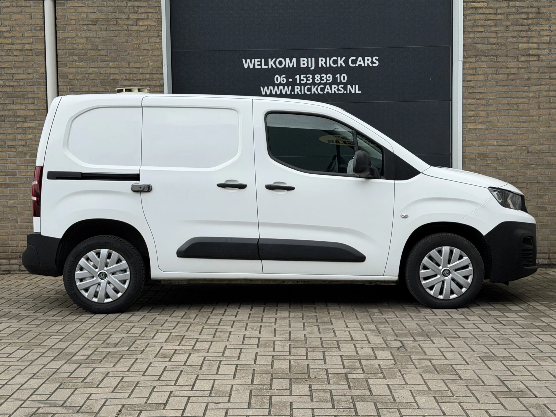 Hoofdafbeelding Peugeot Partner