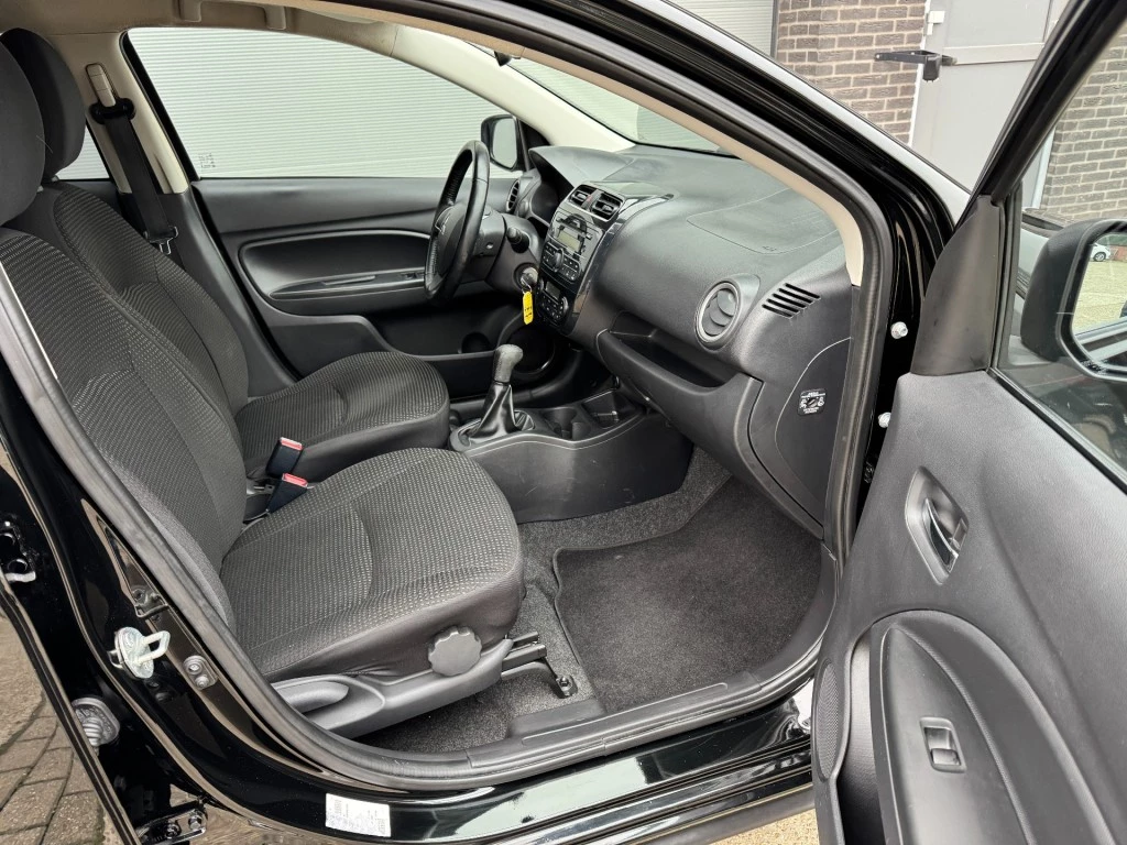 Hoofdafbeelding Mitsubishi Space Star