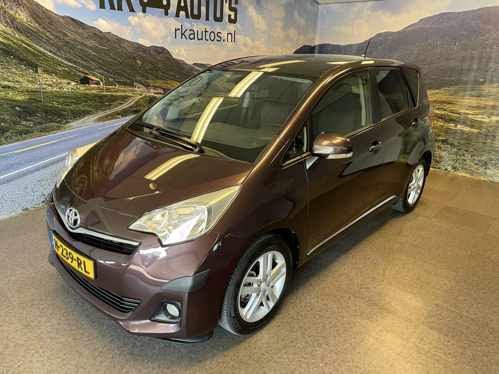 Hoofdafbeelding Toyota Verso-S