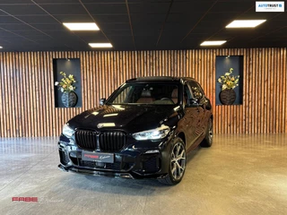 Hoofdafbeelding BMW X5 BMW X5 XDrive45e High Executive / Individual / Memory / Pano / Stuurverwarming