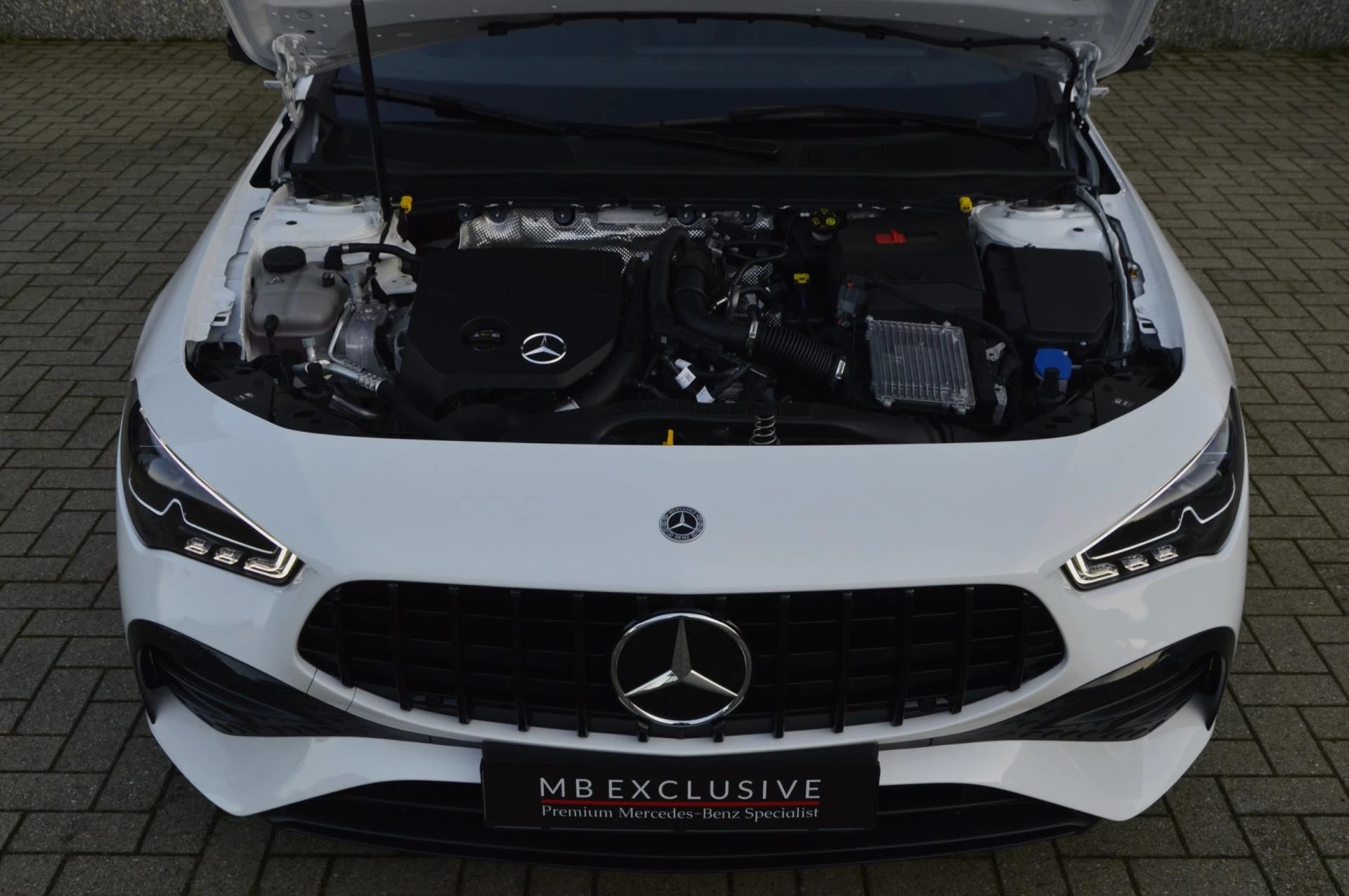 Hoofdafbeelding Mercedes-Benz CLA