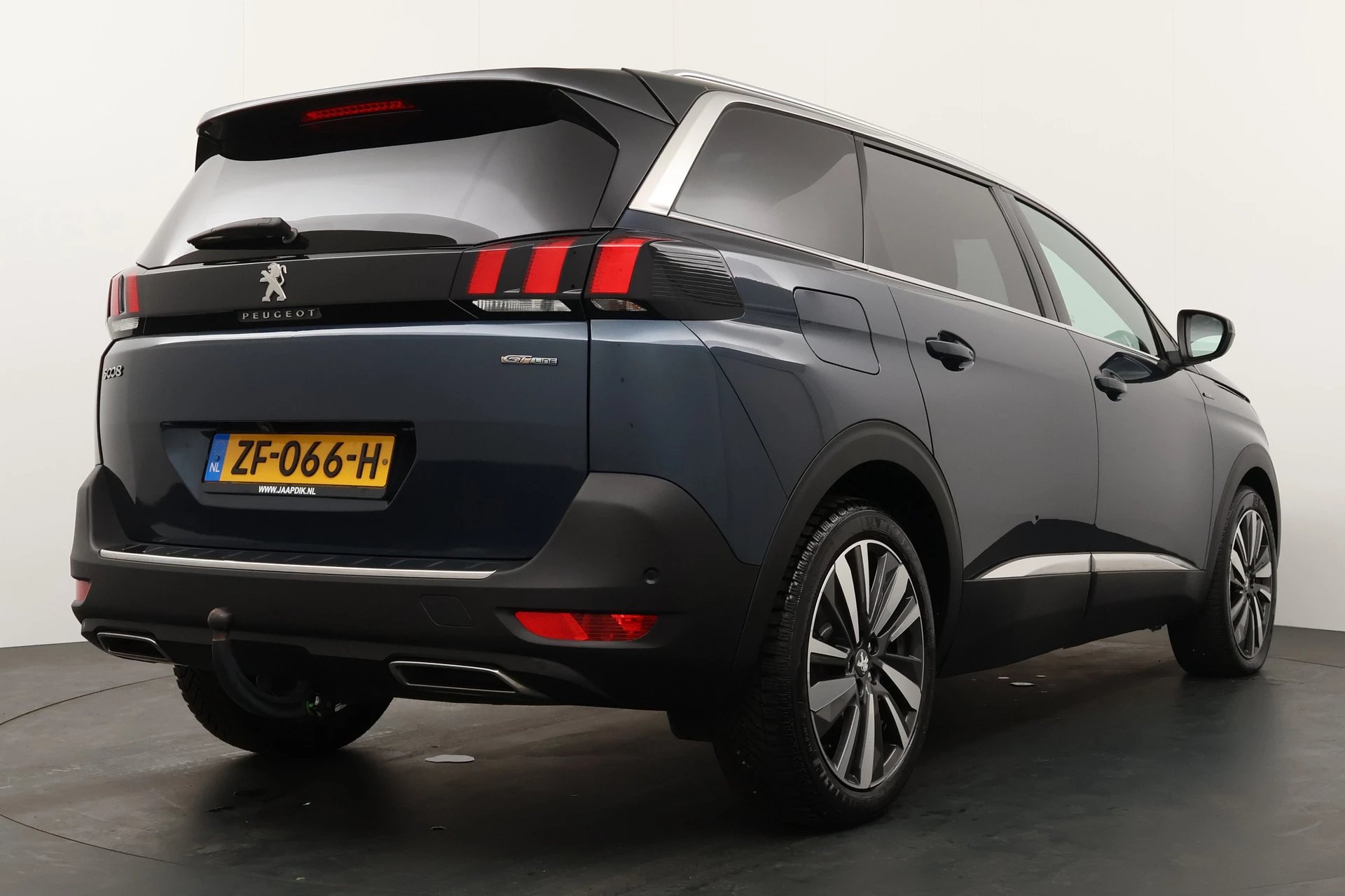 Hoofdafbeelding Peugeot 5008