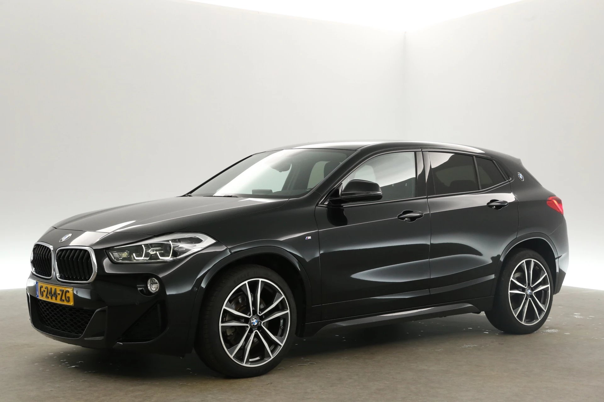 Hoofdafbeelding BMW X2