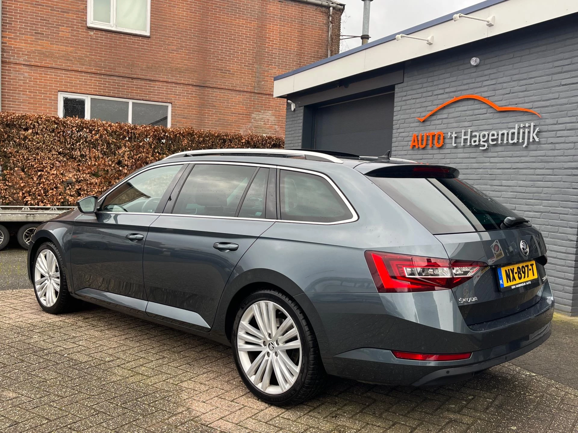 Hoofdafbeelding Škoda Superb