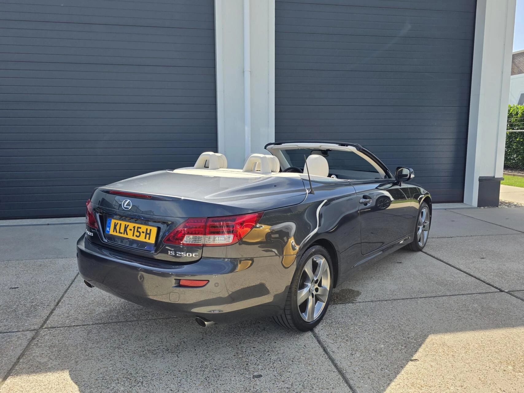 Hoofdafbeelding Lexus IS