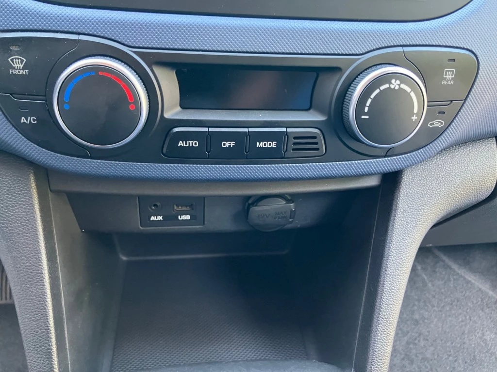 Hoofdafbeelding Hyundai i10