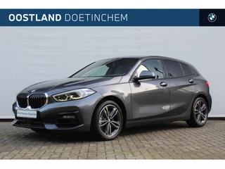 BMW 1 Serie 120i Executive Automaat / Sportstoelen / Adaptieve LED / M Sportonderstel / Live Cockpit Professional