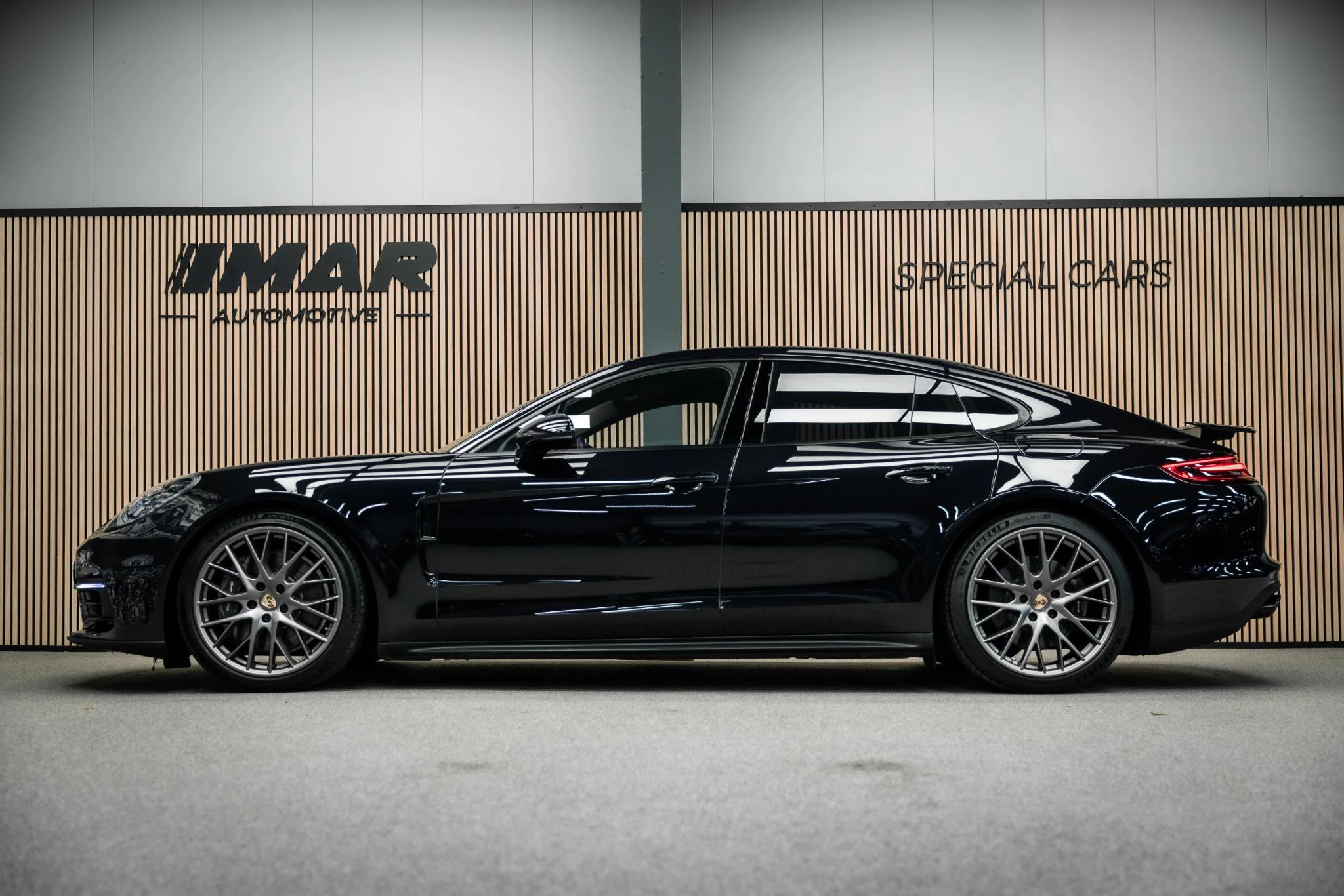 Hoofdafbeelding Porsche Panamera