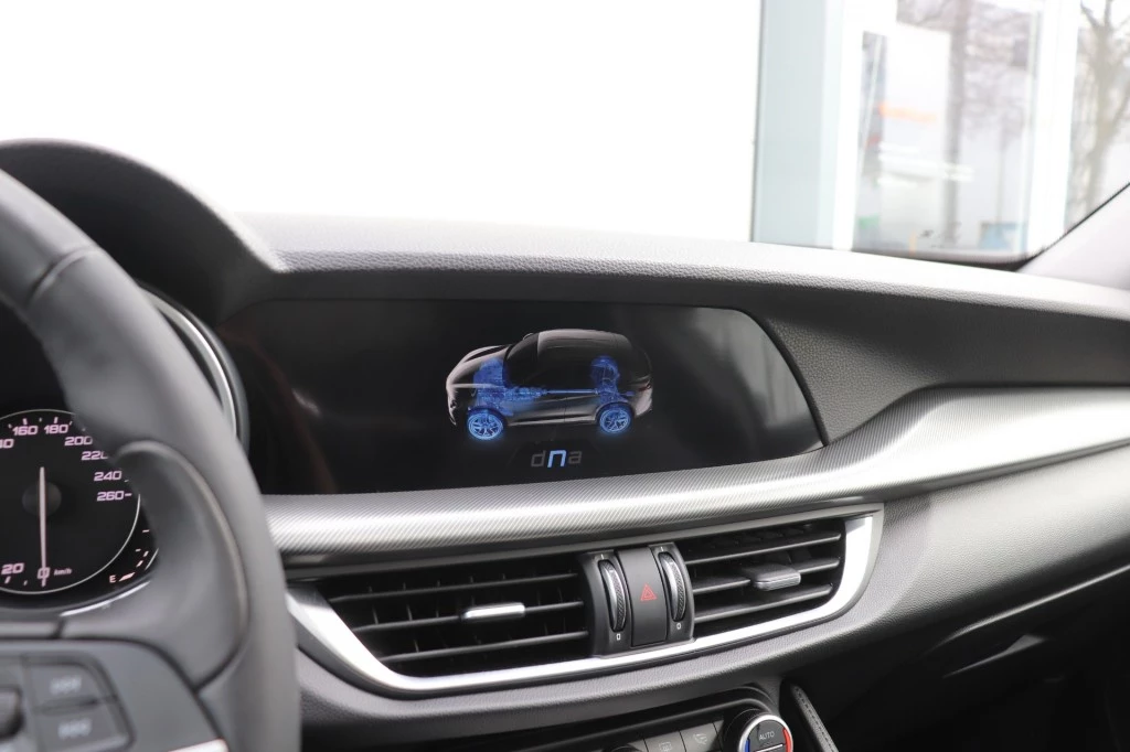 Hoofdafbeelding Alfa Romeo Stelvio