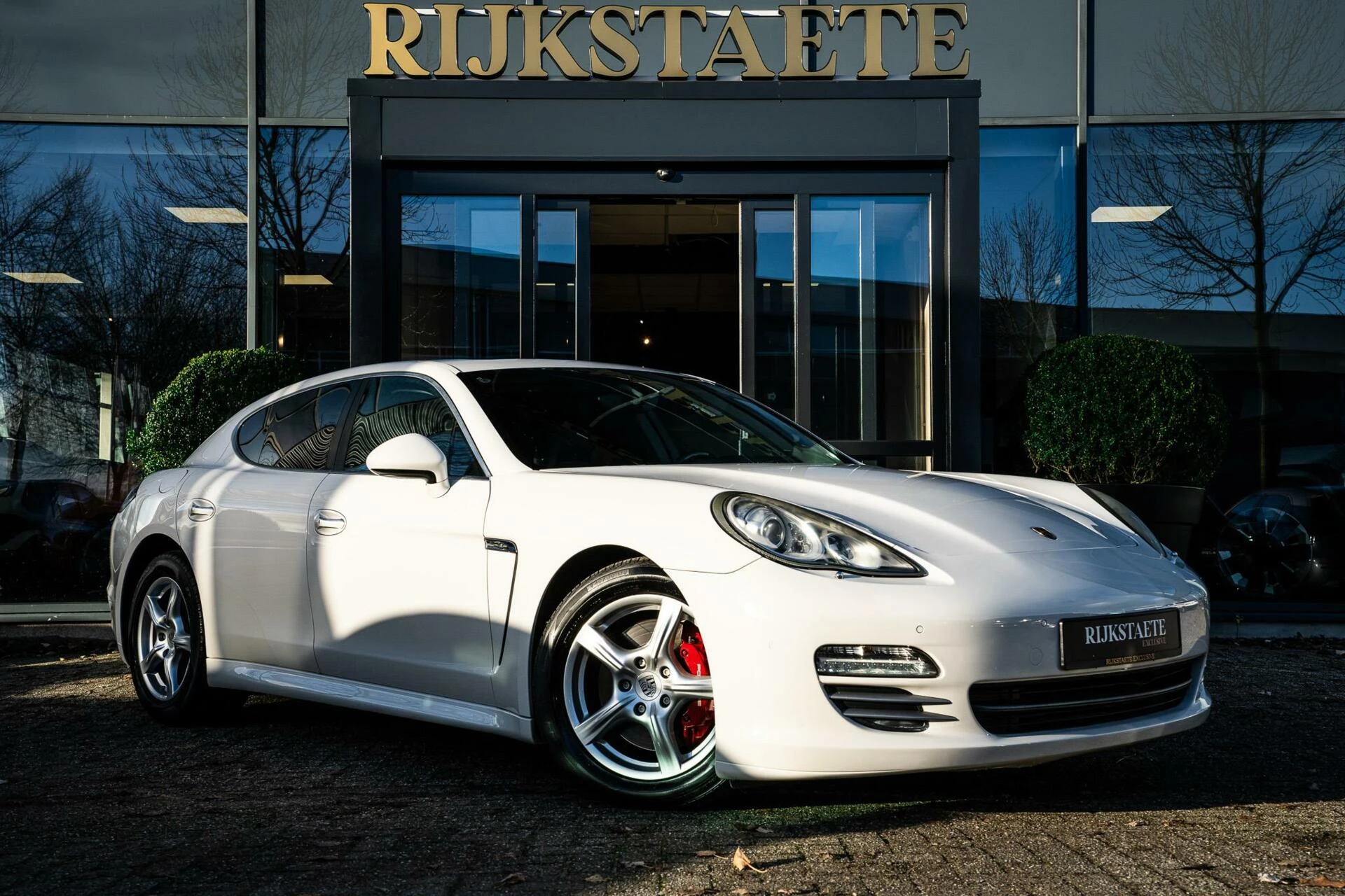 Hoofdafbeelding Porsche Panamera