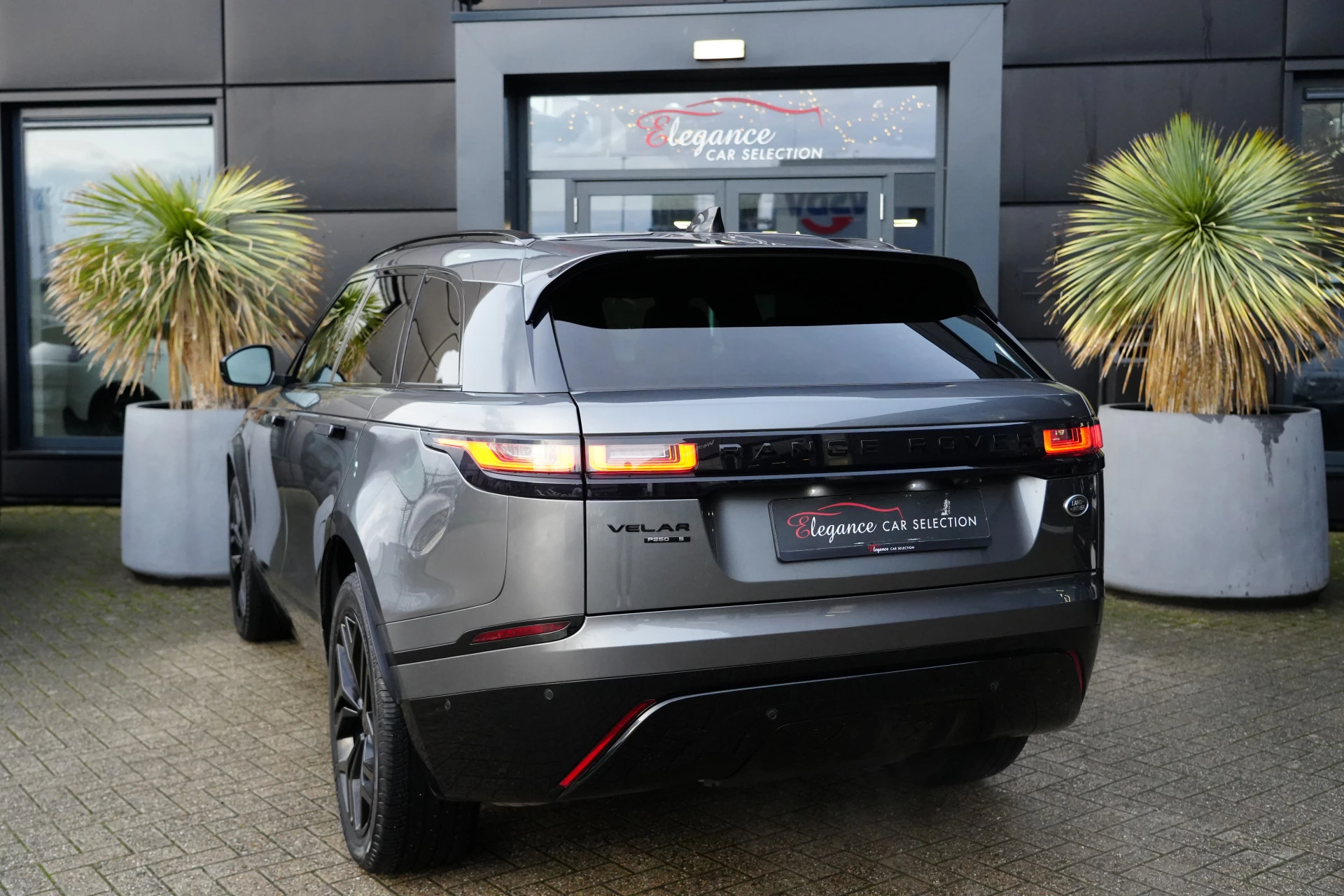 Hoofdafbeelding Land Rover Range Rover Velar