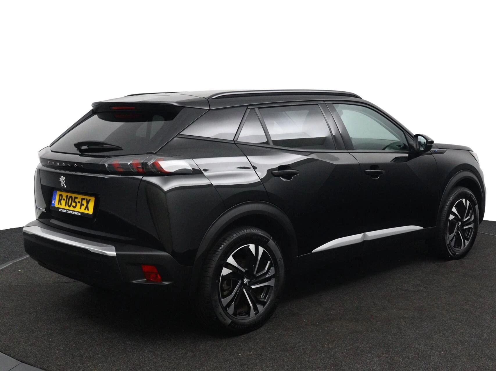 Hoofdafbeelding Peugeot e-2008