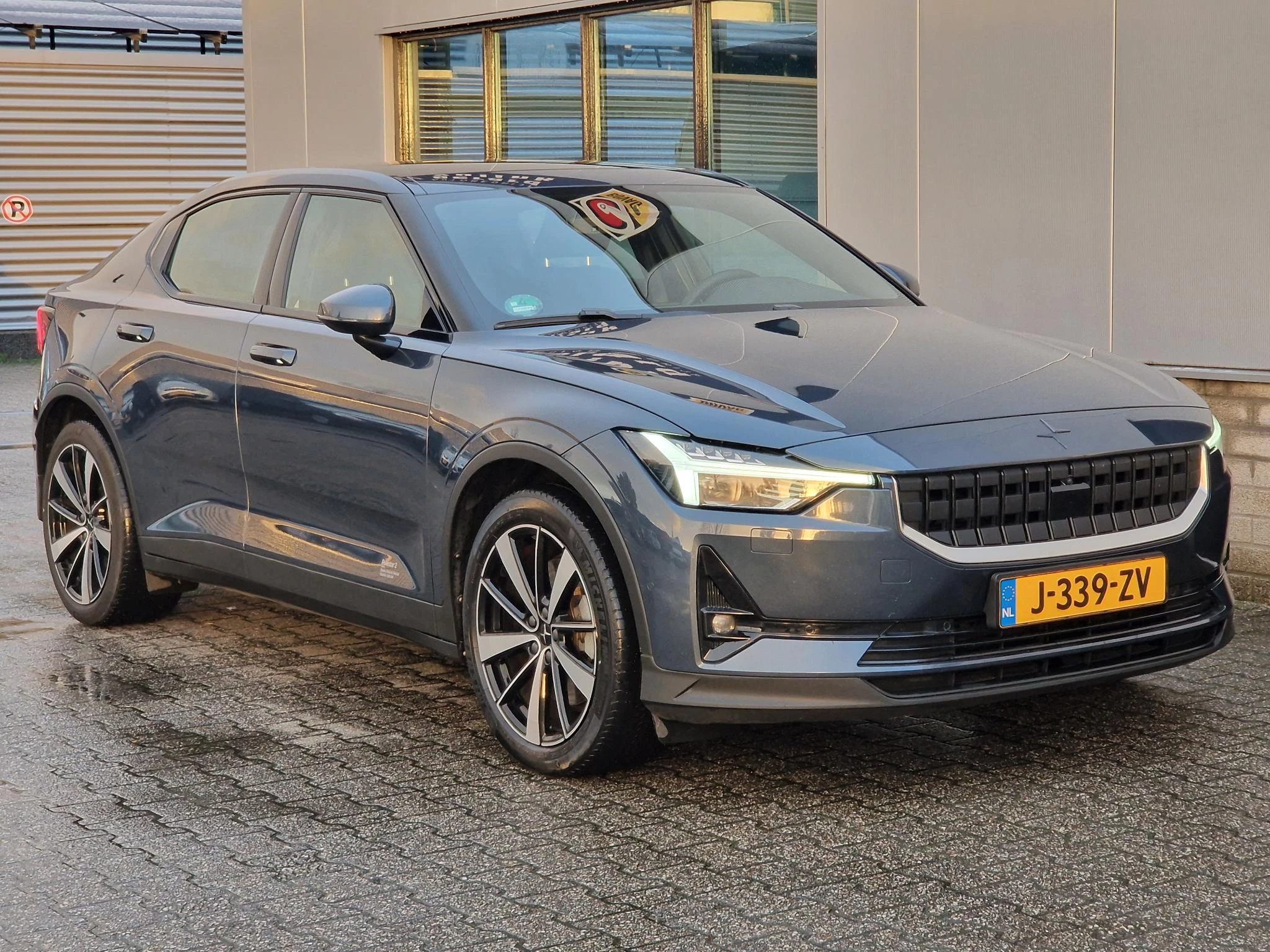 Hoofdafbeelding Polestar 2