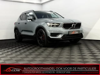 Volvo XC40 1.5 T3 Camera, Navi, Keyless start, Cruise control, Clima, Sportief velgen, Virtual desk