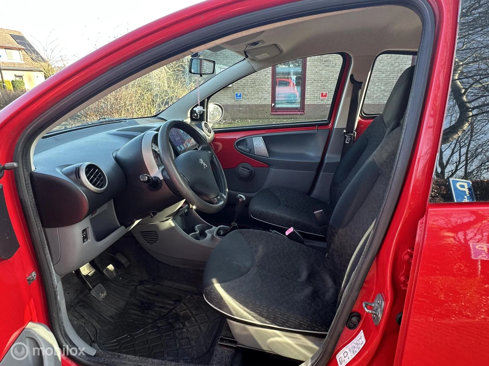 Hoofdafbeelding Peugeot 107