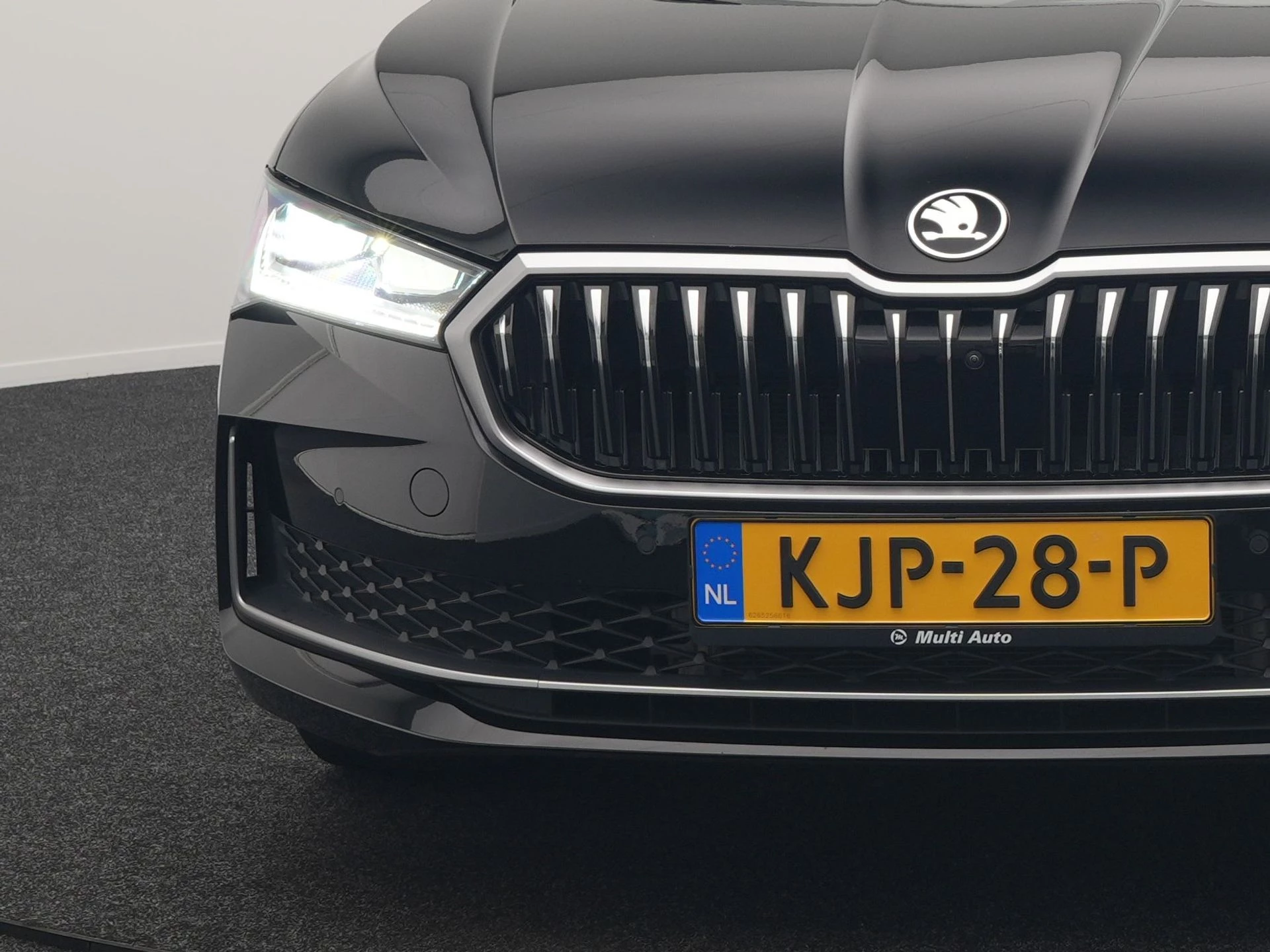 Hoofdafbeelding Škoda Superb