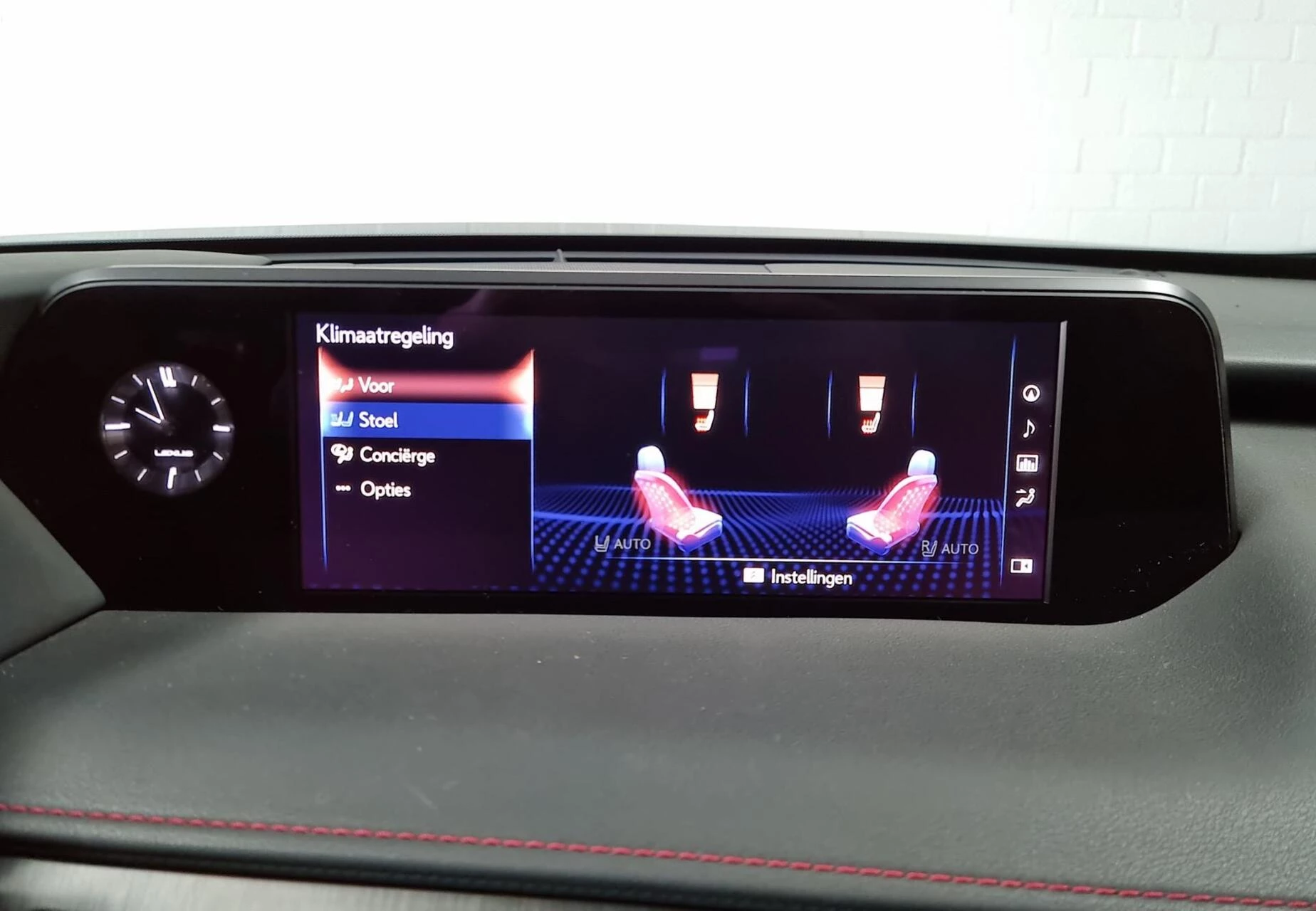 Hoofdafbeelding Lexus UX